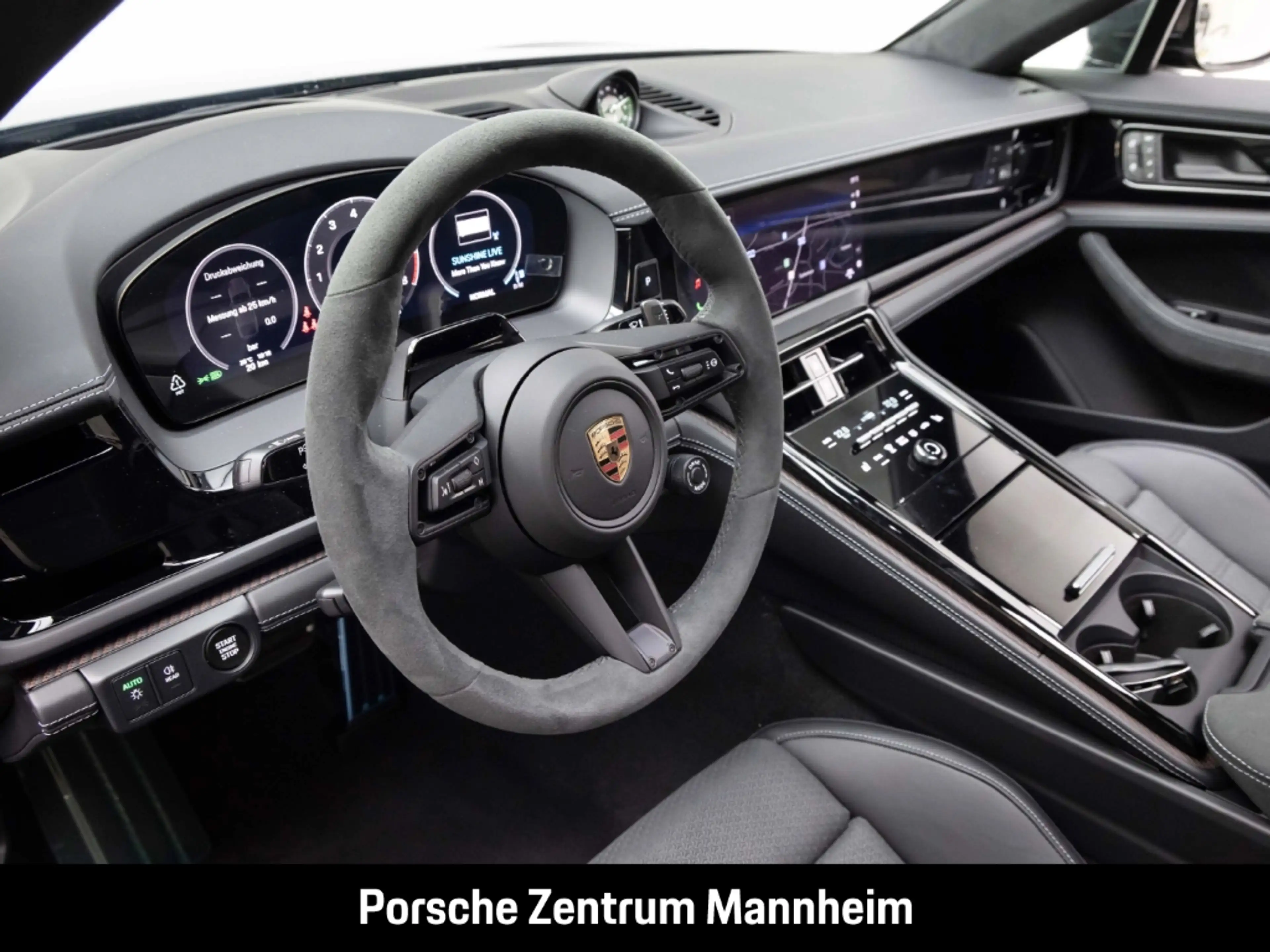 Porsche Panamera GTS — photo 4