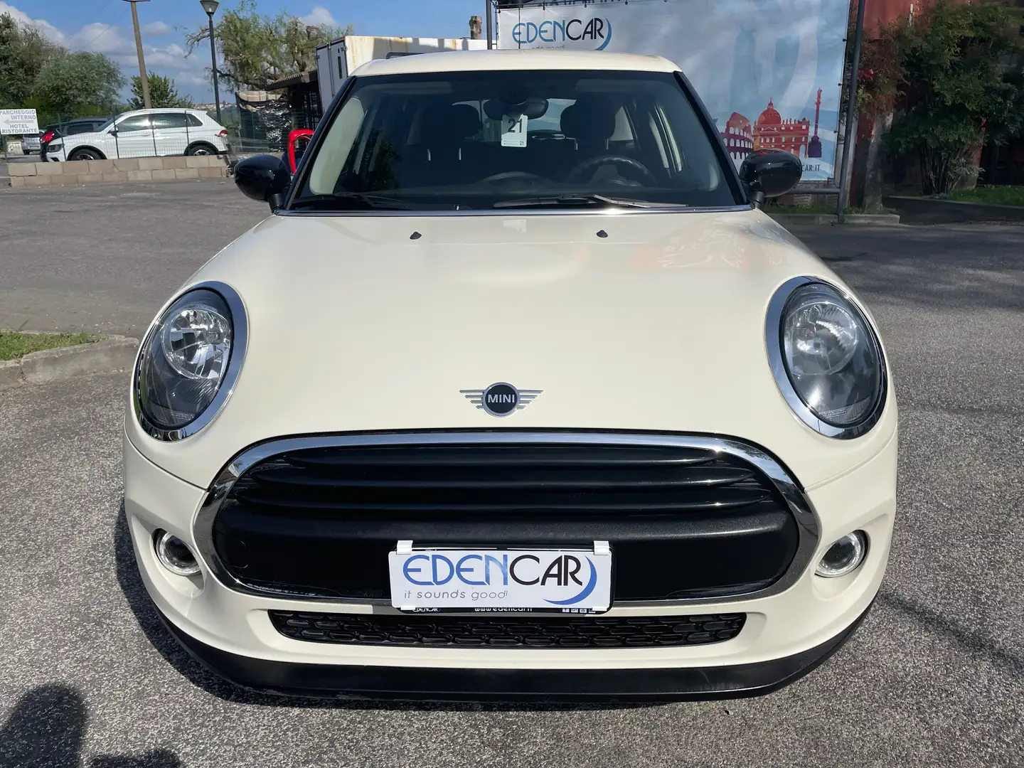 MINI One 5p 1.5 75cv *Neopatentati* Wit - 2
