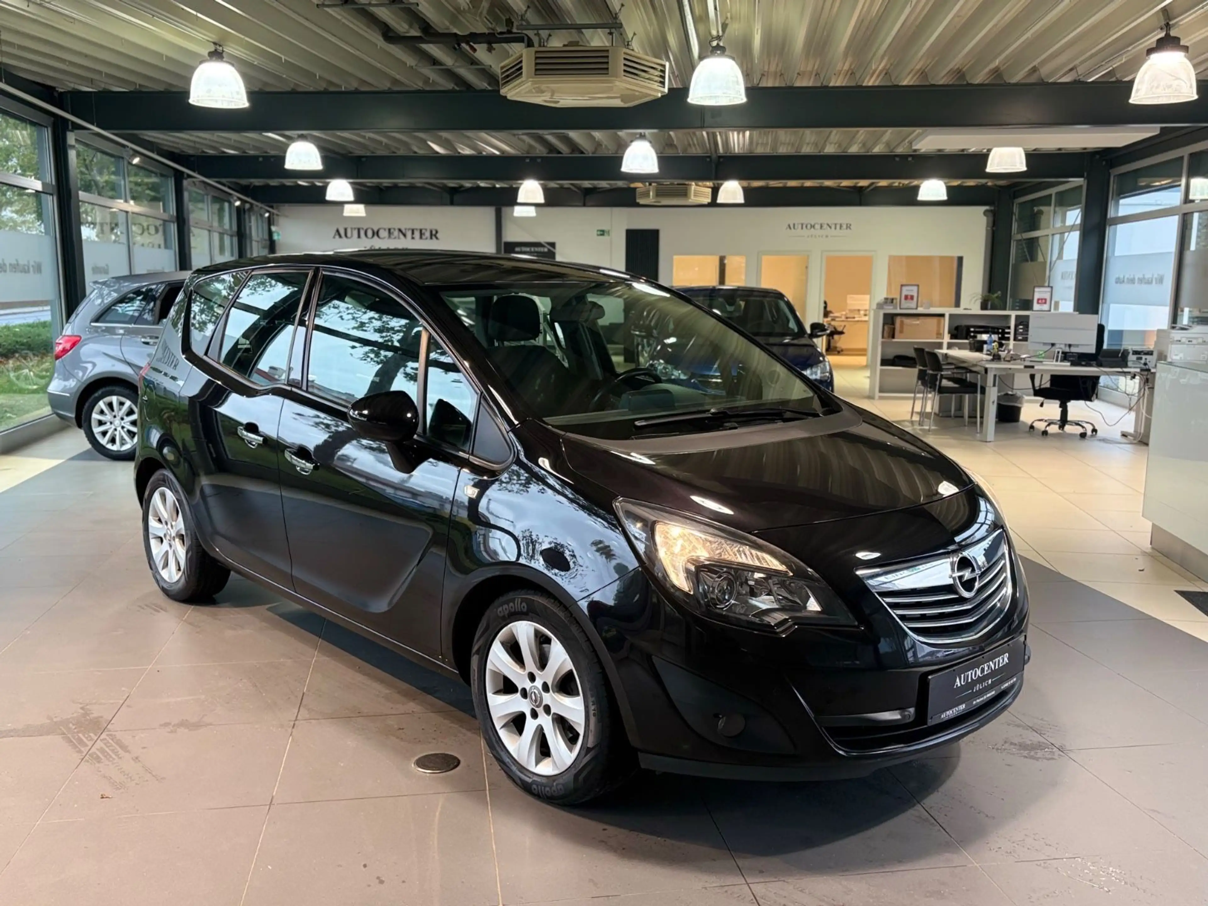 Opel Meriva B Innovation*Wenig km*Klima*PDC — photo 3