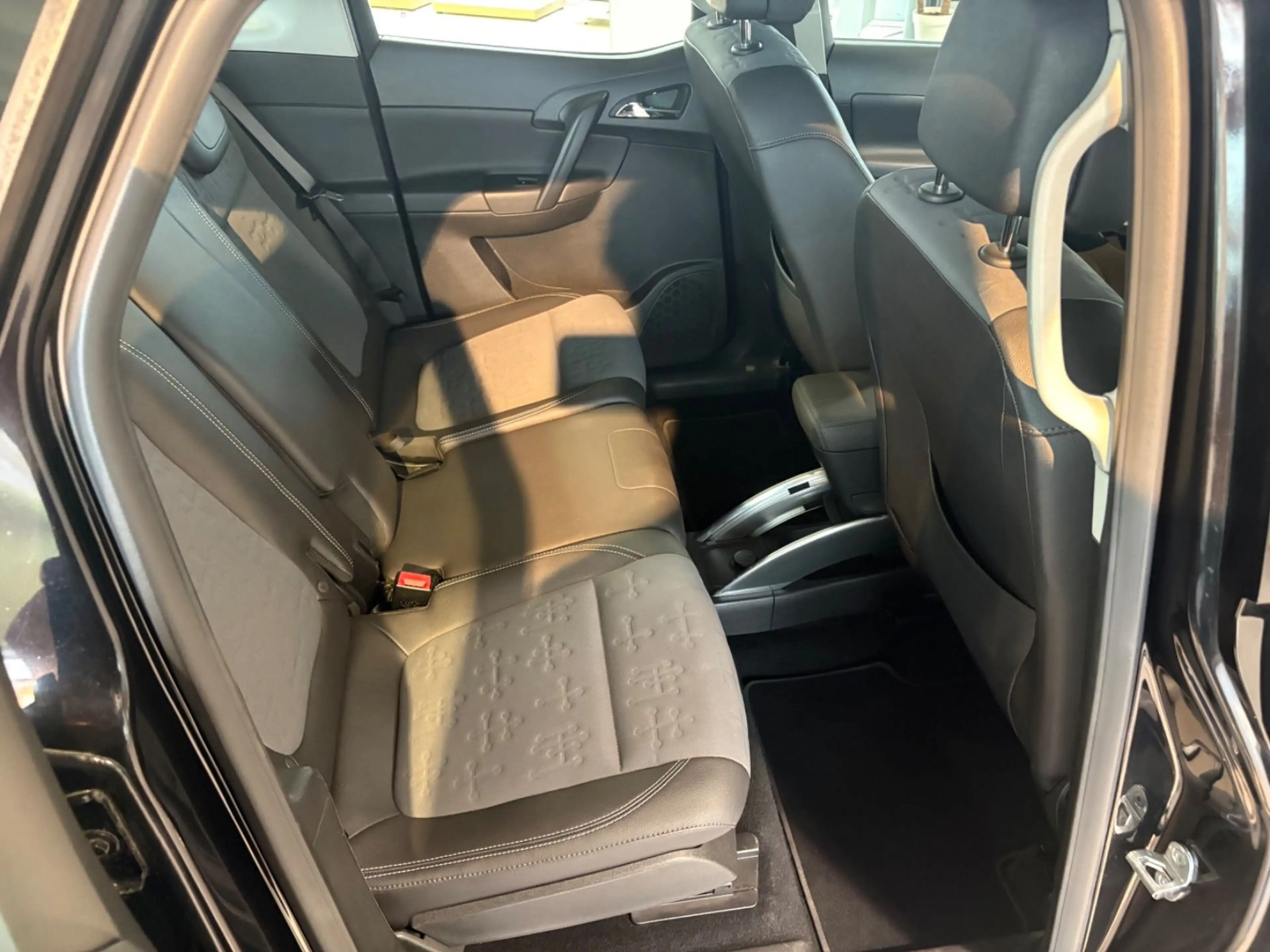 Opel Meriva B Innovation*Wenig km*Klima*PDC — photo 10
