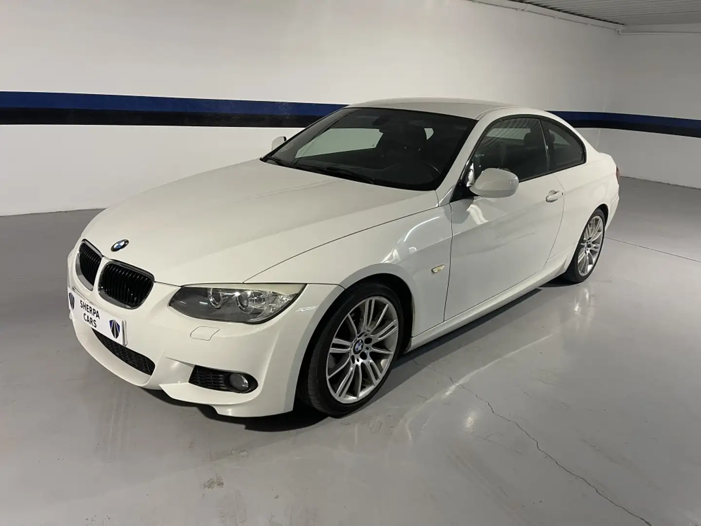 BMW 320 320dA Coupé Blanco - 2