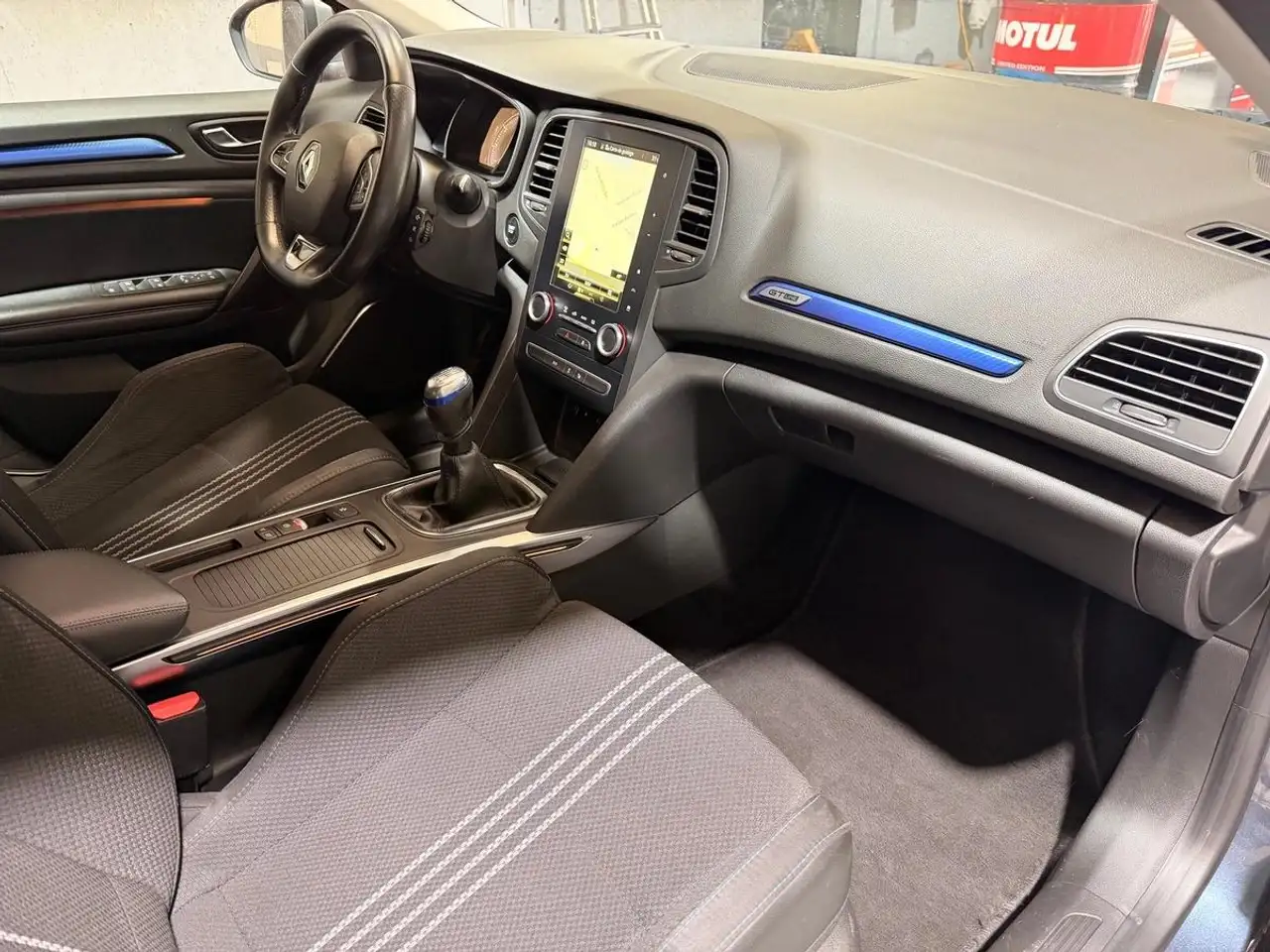 Renault Megane Berline — photo 8