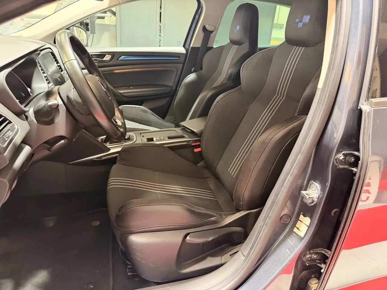 Renault Megane Berline — photo 14