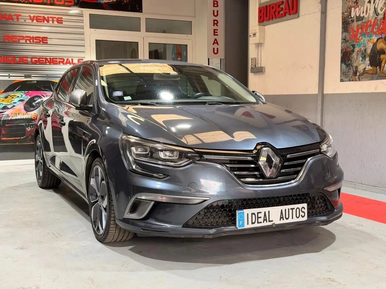 Renault Megane Berline — photo 2