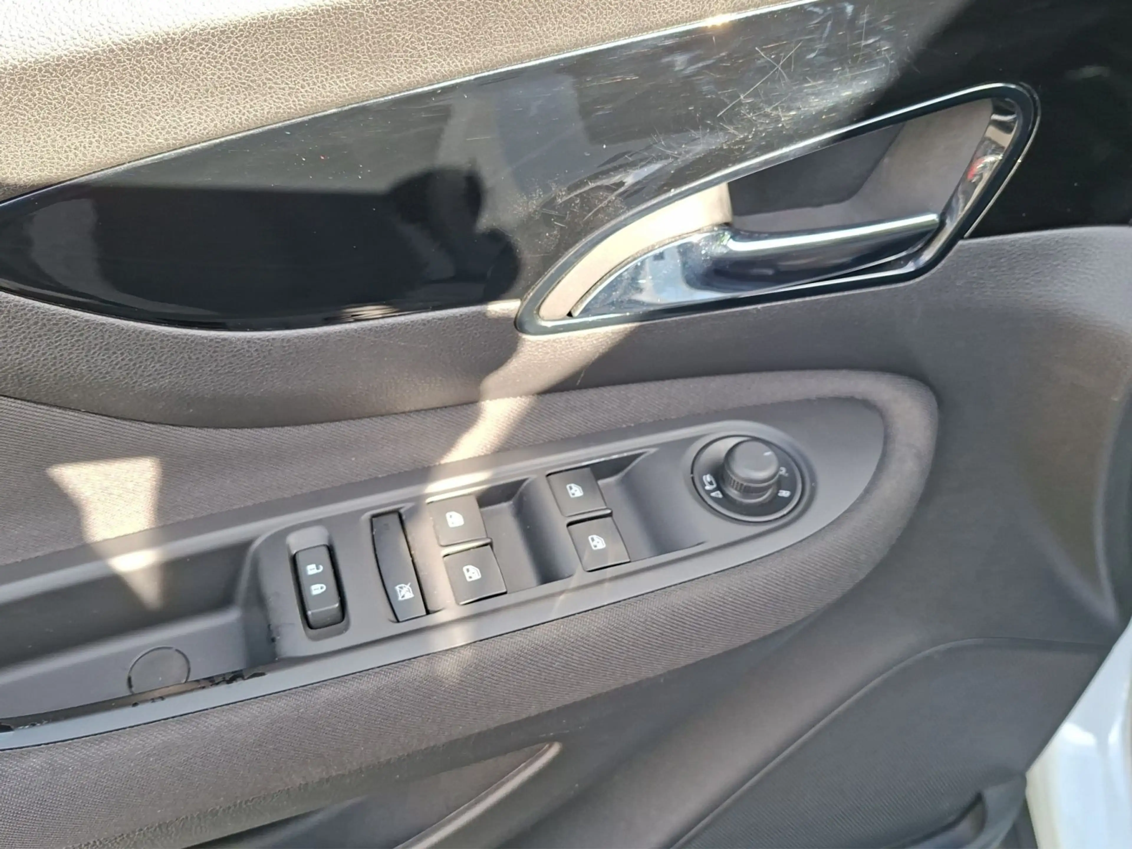 Opel Mokka X 1.4 Turbo Edition Start/Stop — photo 12