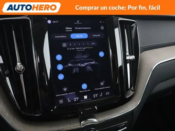 Volvo XC60 2022, foto 26