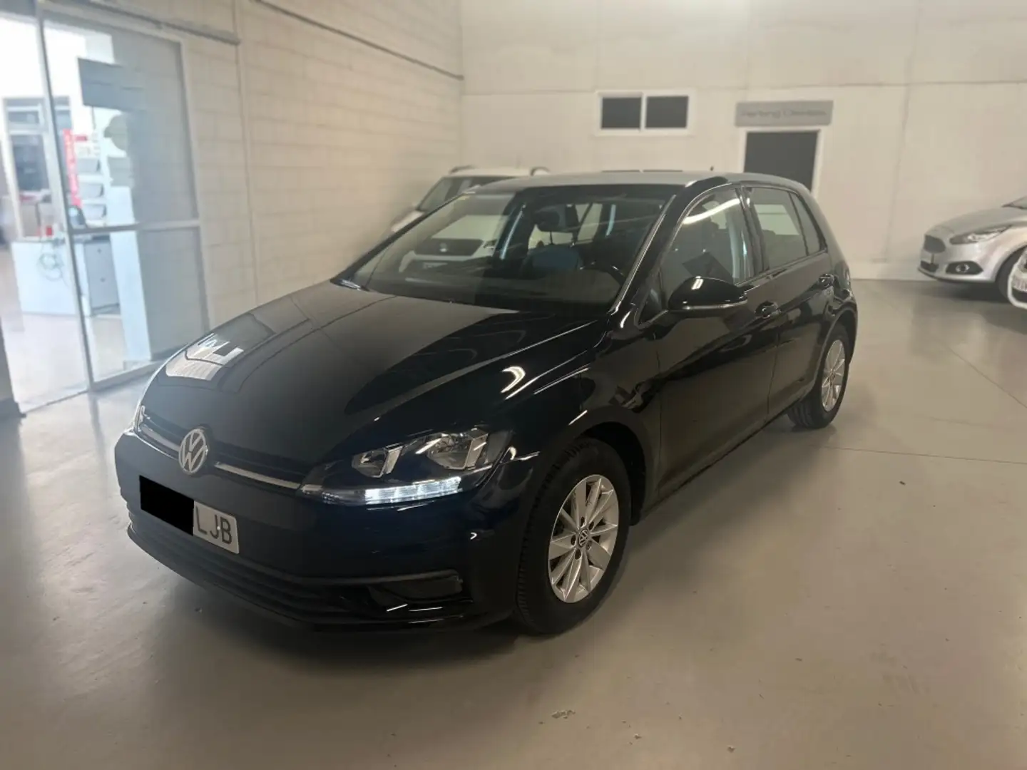 Volkswagen Golf 1.6TDI Last Edition 85kW Noir - 1