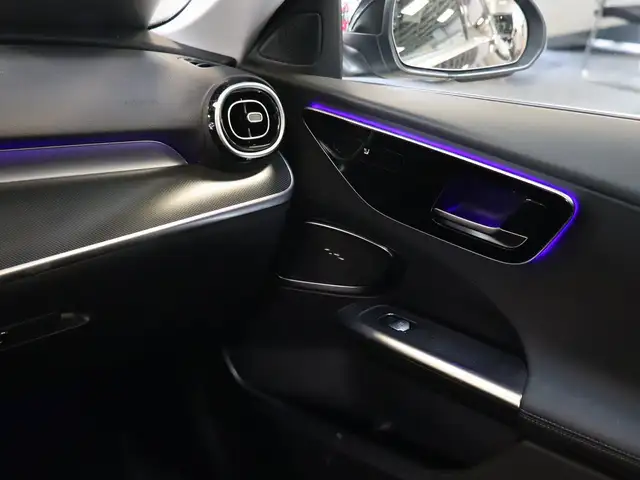 Mercedes-Benz C view 14