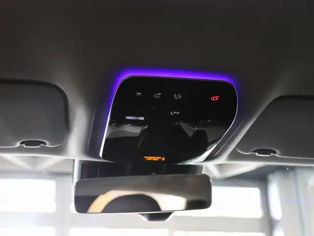 Mercedes-Benz C view 15