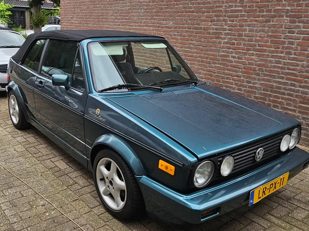Volkswagen Golf Cabriolet 1.8 Etienne Aigner USA, foto 3