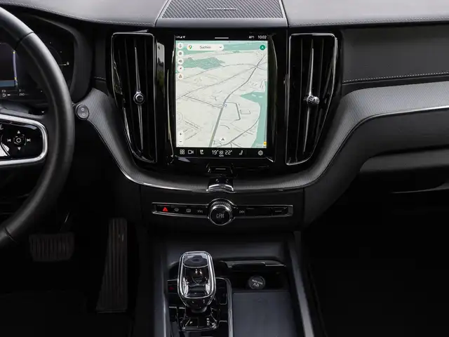 Volvo XC60 view 12