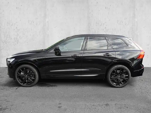 Volvo XC60 view 5