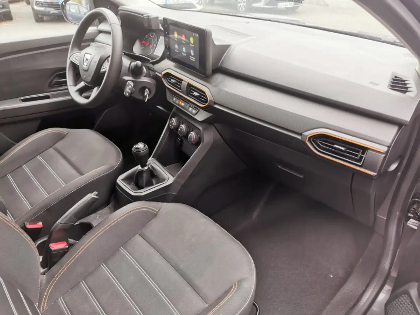 Dacia Sandero 1.0 TCE 90CH STEPWAY ESSENTIEL Gris - 2