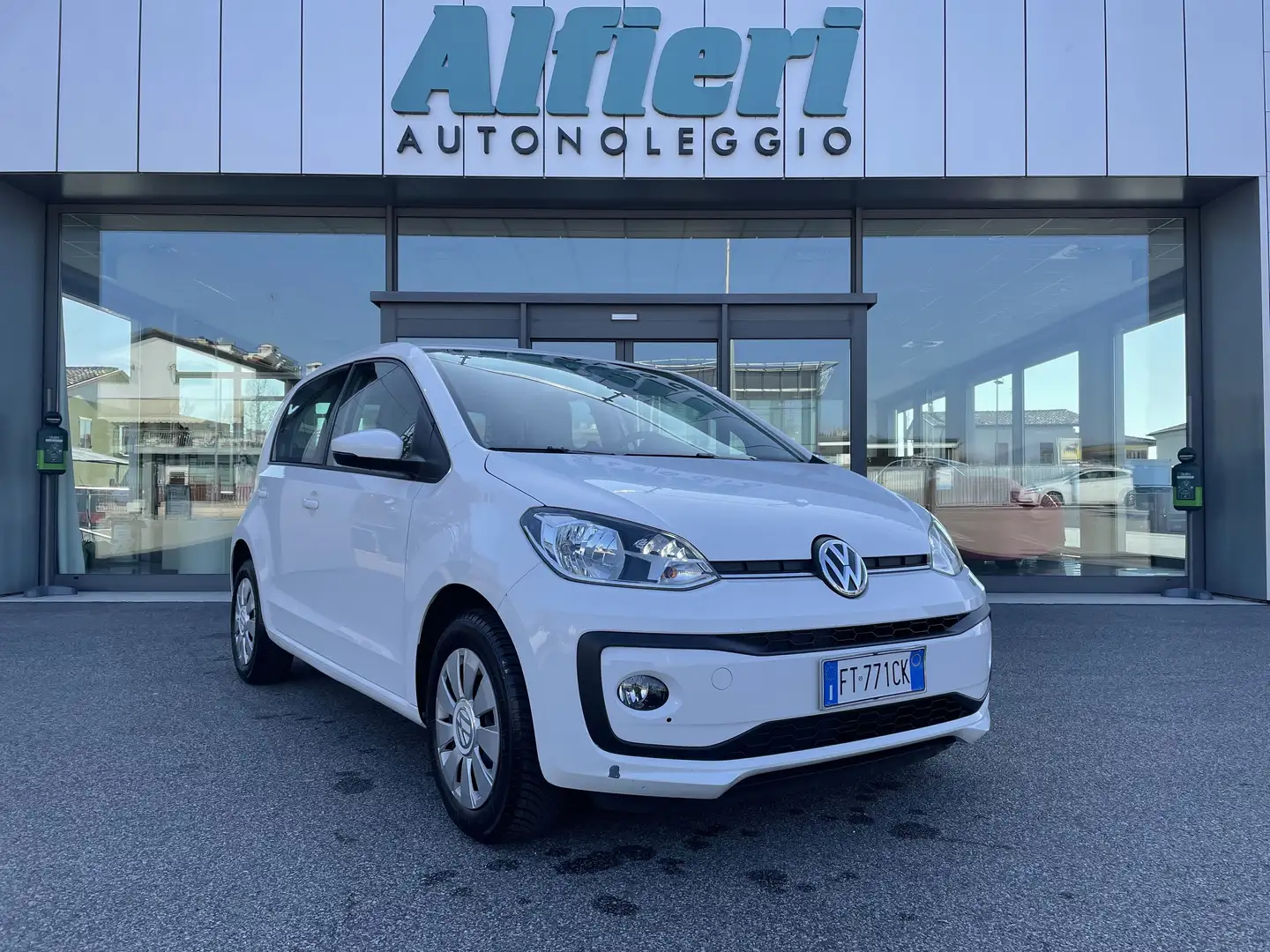 Volkswagen up! 1.0 evo Move E6D 65cv 5 marce 4 Posti Iva esposta Bianco - 1