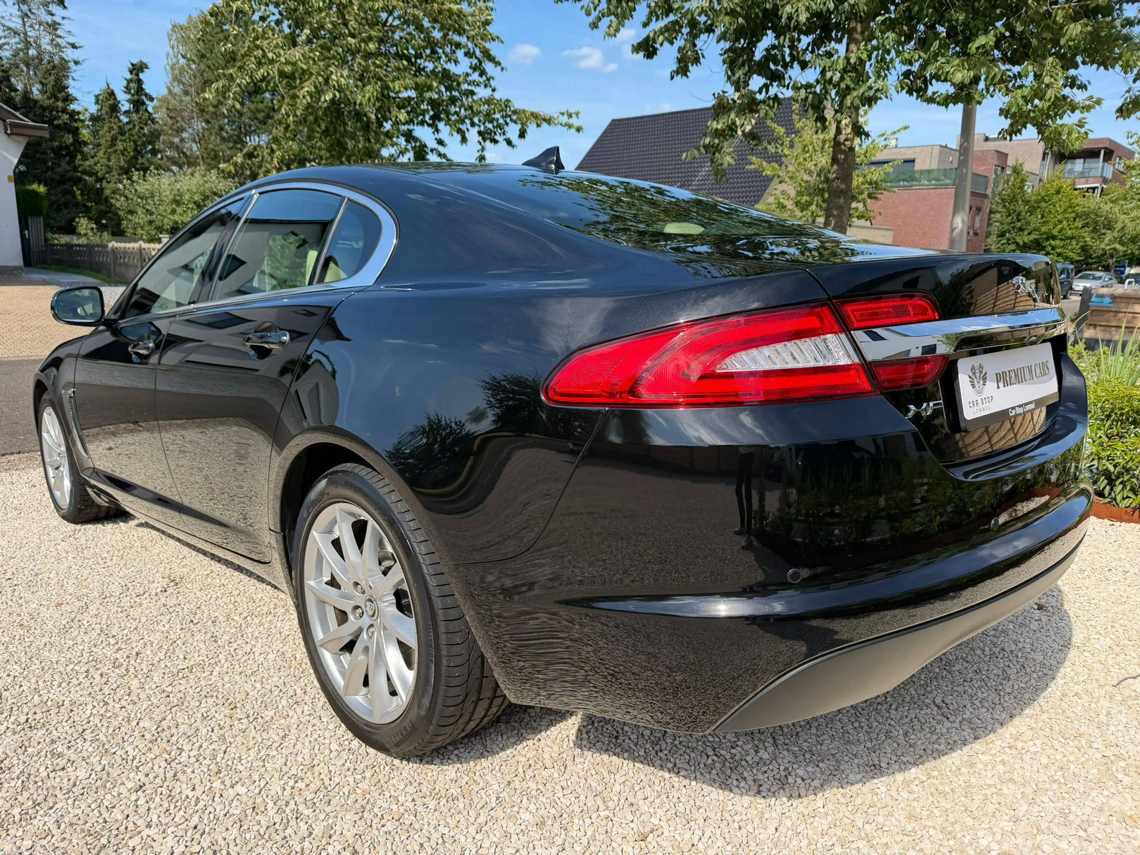 Jaguar XF XF 2.2 D Unieke staat! 1 Jaar Garantie! — photo 12