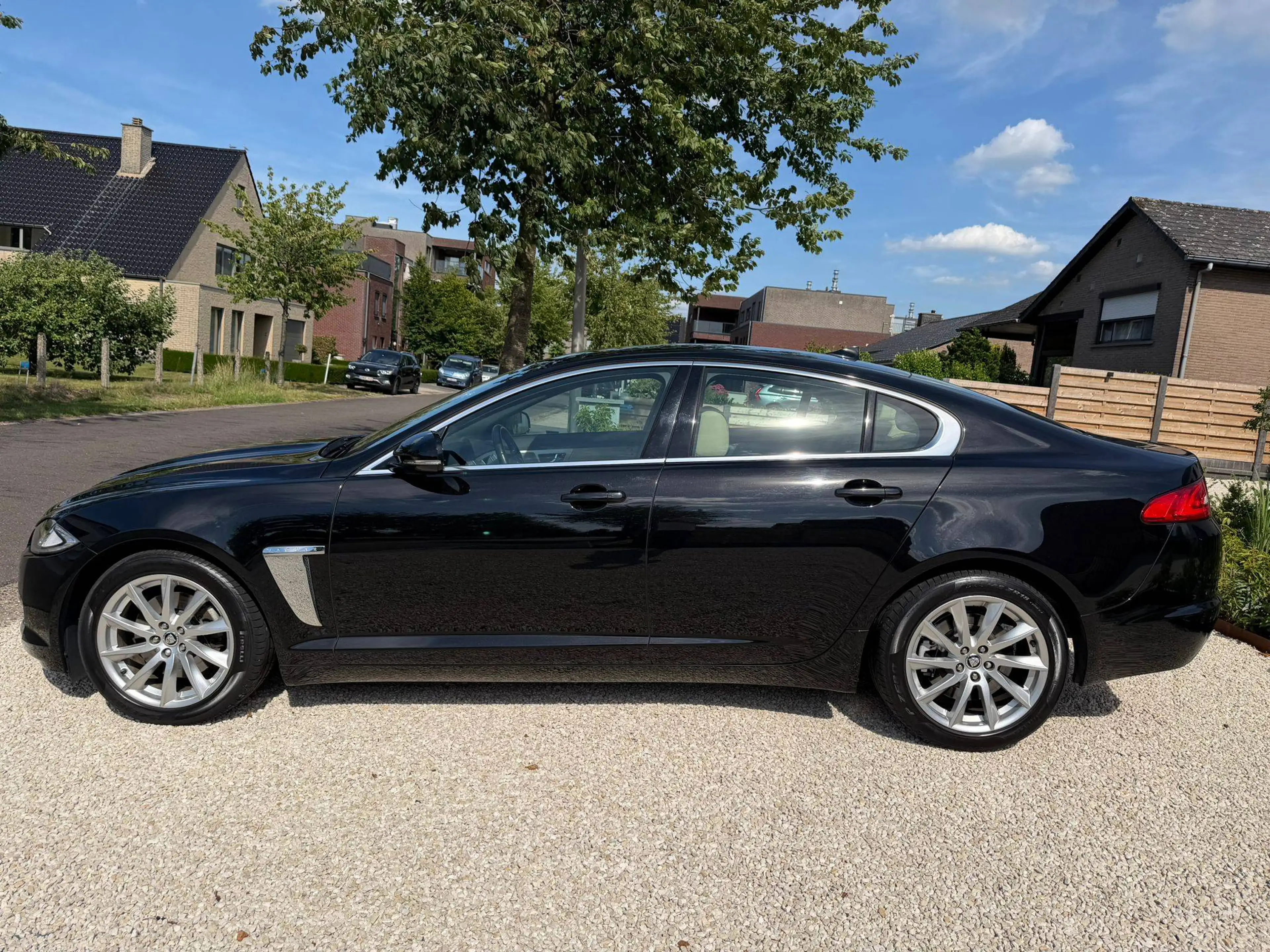 Jaguar XF XF 2.2 D Unieke staat! 1 Jaar Garantie! — photo 7