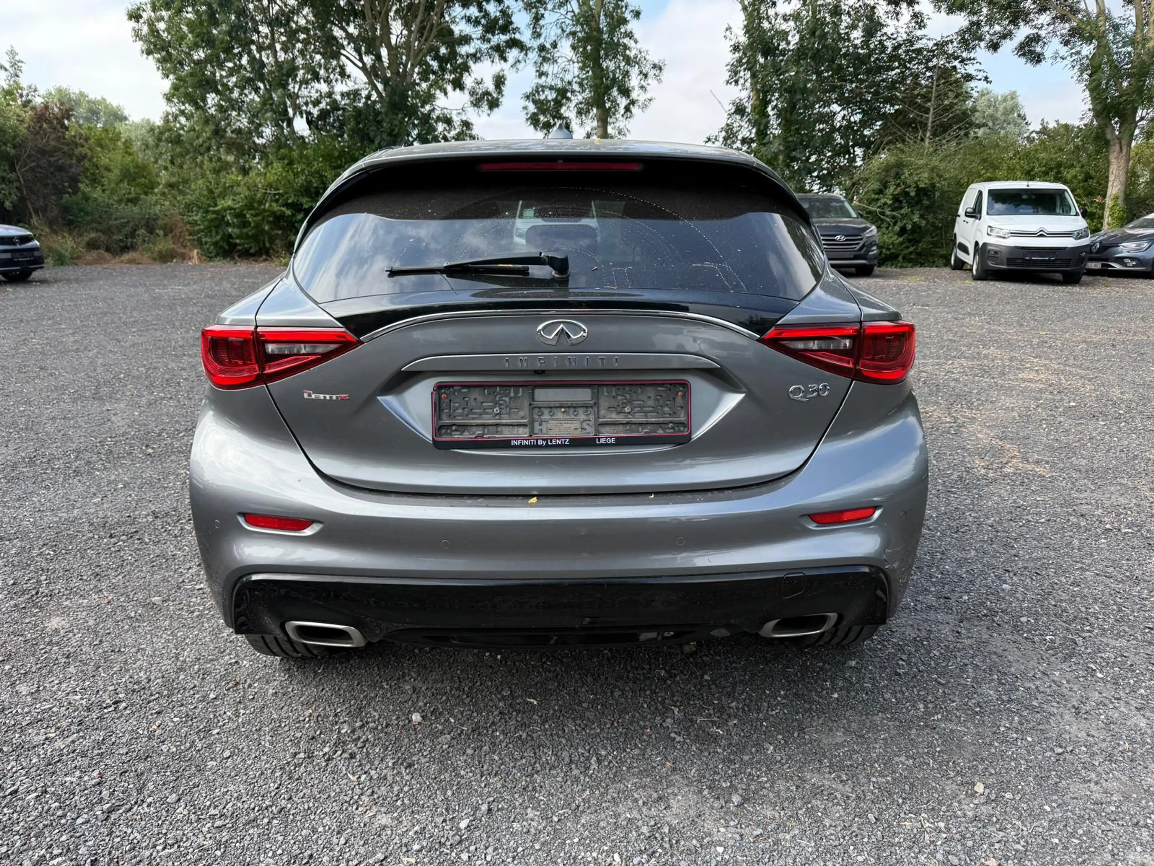 Infiniti Q30 ENKEL VERKOOP AAN HANDELAAR- AIRCO / CRUISECONTROL / SENSOREN / CAMERA — photo 5