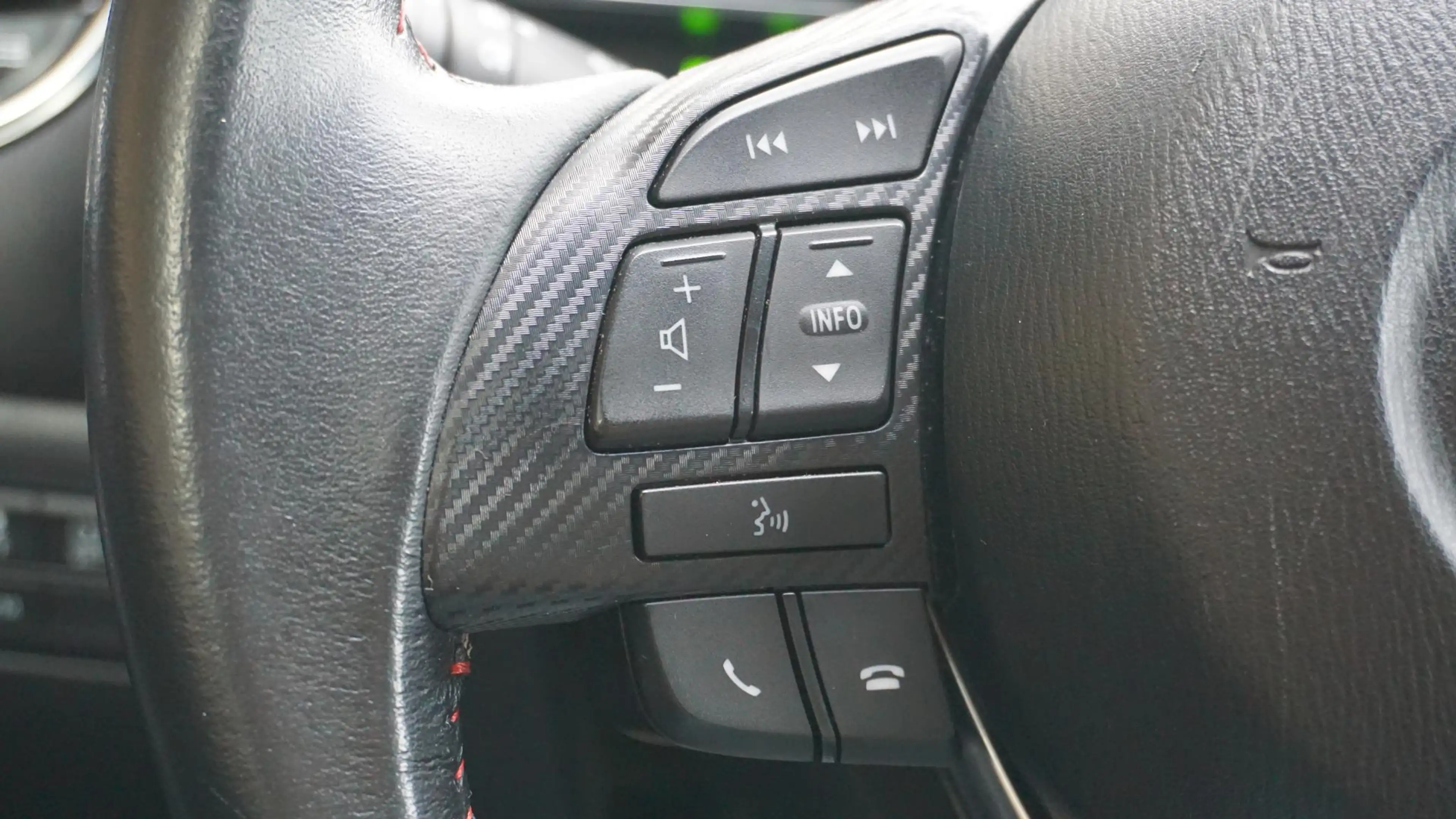 Mazda 3 2.0 120pk GT-M *Black Optik* Leder HUD BOSE LED St — photo 28