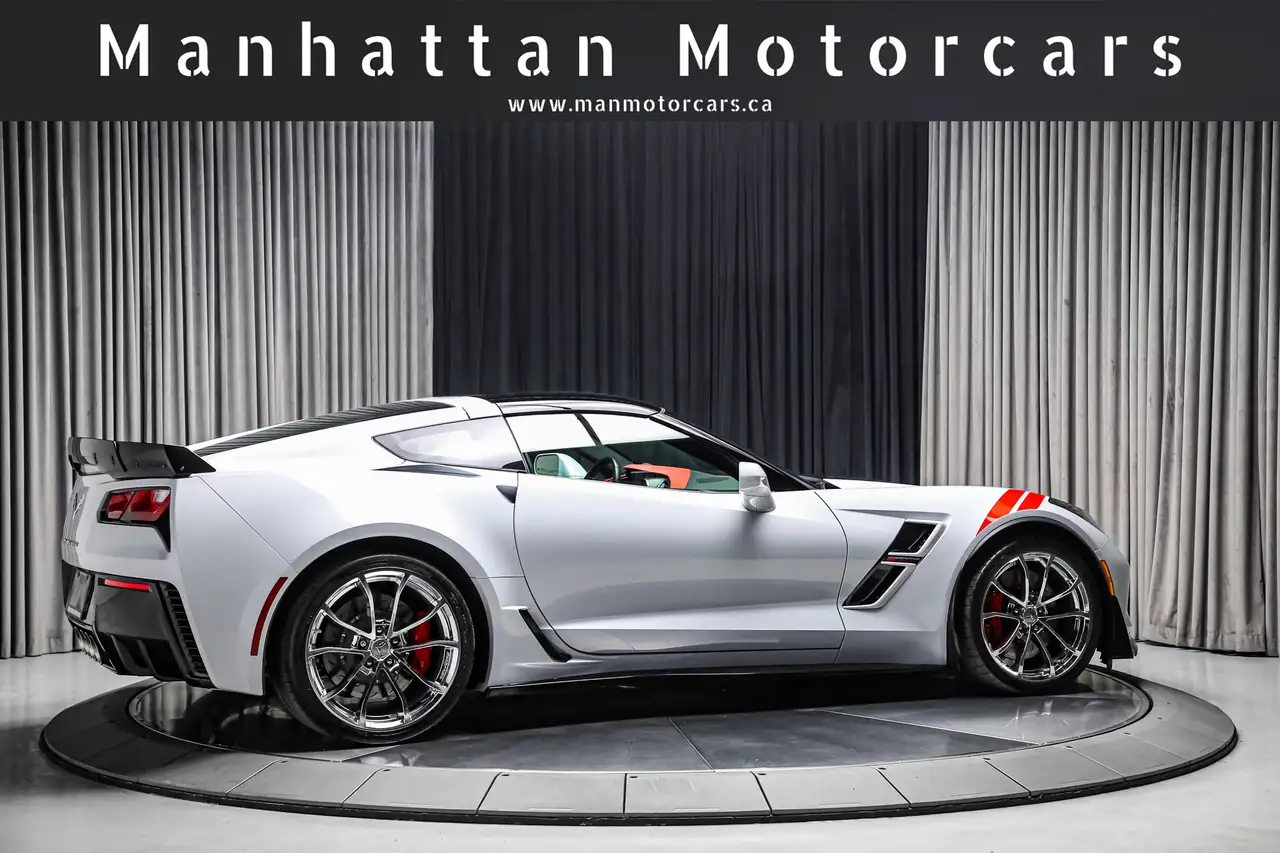 Chevrolet Corvette снимка Chevrolet Corvette