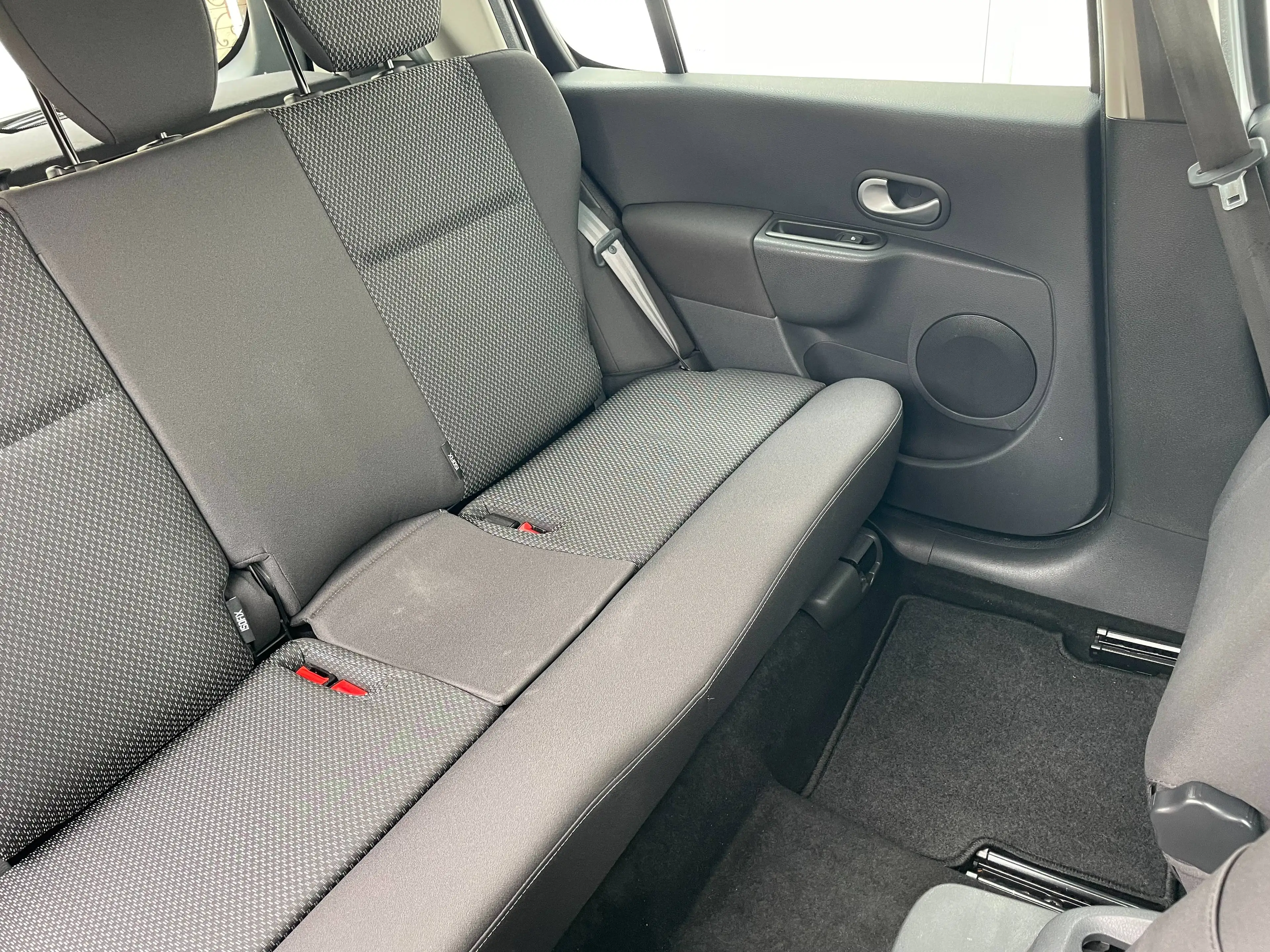 Renault Modus DYNAMIQUE 1HD ZAHNRIEMENSATZ NEU , KLIMA TEMPOMAT SHZ MFL ALU PDC — photo 15