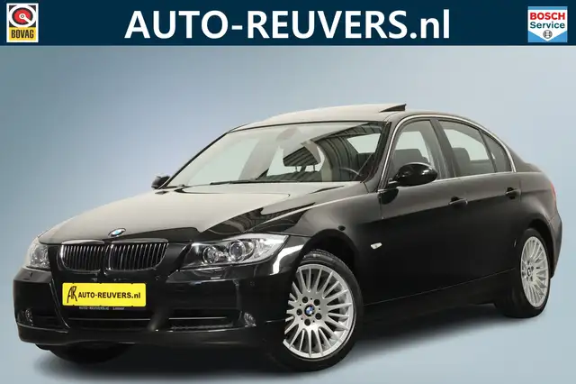 BMW 325 3-serie 325xi xDrive Panorama / Opendak / Navigati