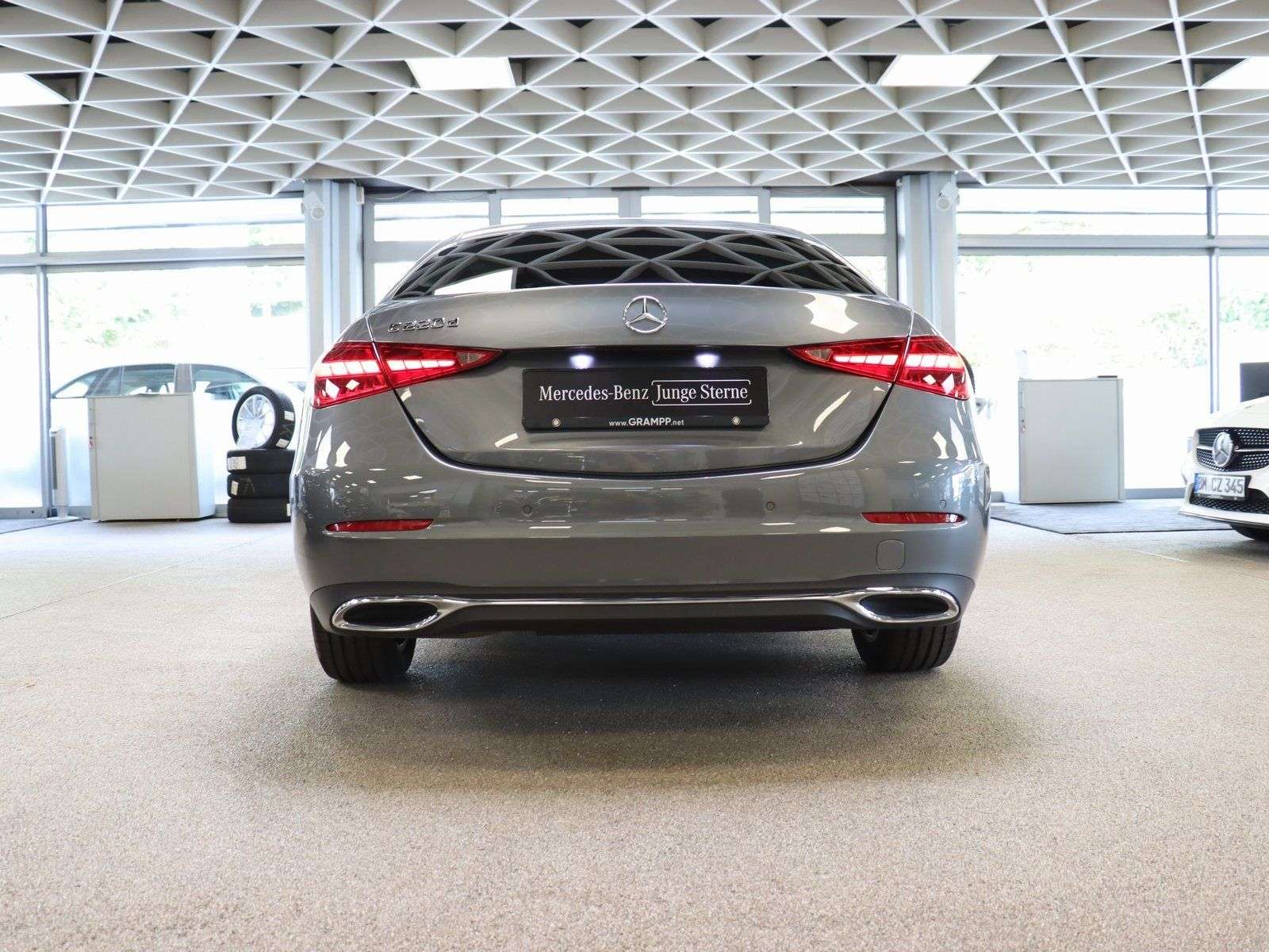 Mercedes-Benz C 220