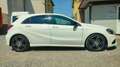 Mercedes-Benz A 180 d Automatic Premium AMG EURO 6 Wit - thumbnail 2