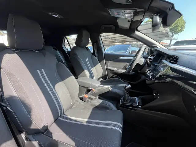 Opel Corsa view 8