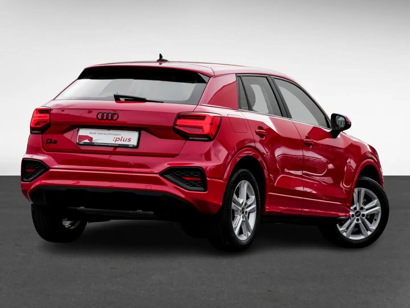 Audi Q2 30 advanced BLACKPAK ACC eKLAPPE NAVI ALU17 Rojo - 2