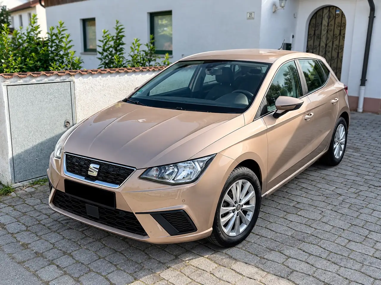 SEAT Ibiza Style — photo 1 of 6