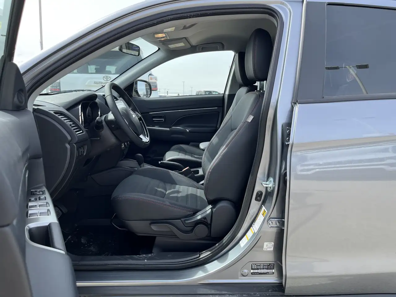 Mitsubishi RVR снимка Mitsubishi RVR