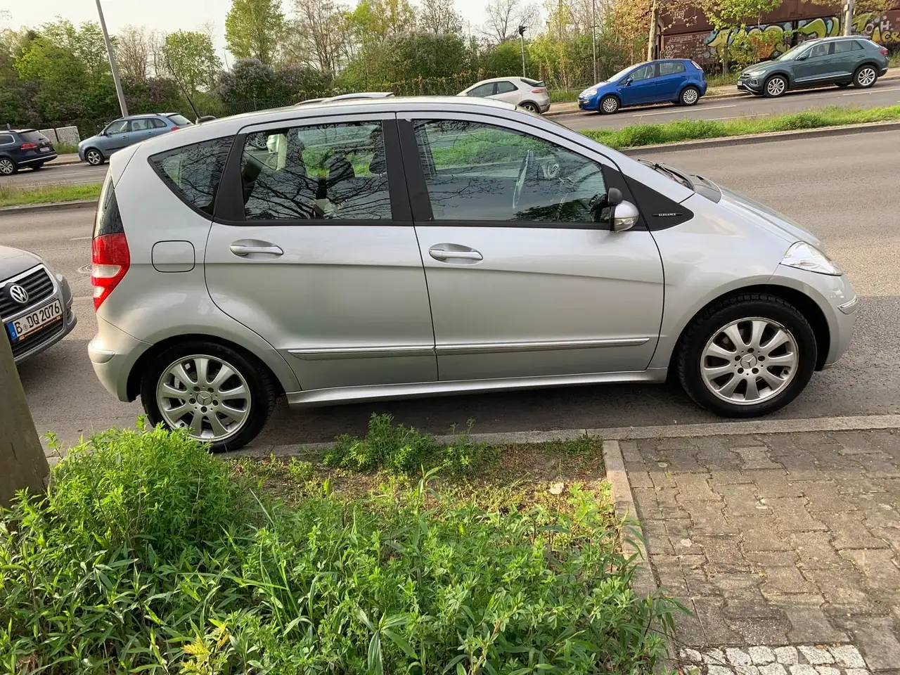 Mercedes-Benz A 200
