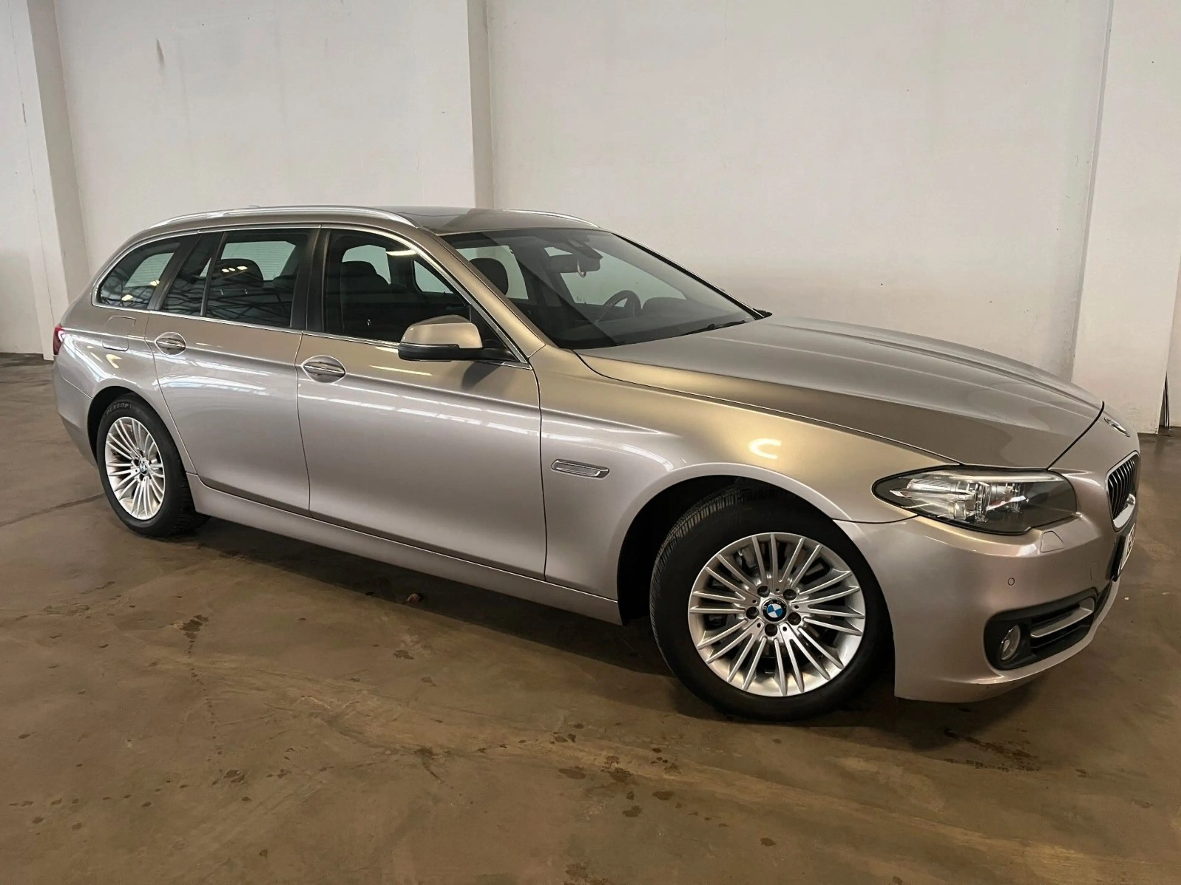 BMW 525 Baureihe 5 Touring 525d — photo 8