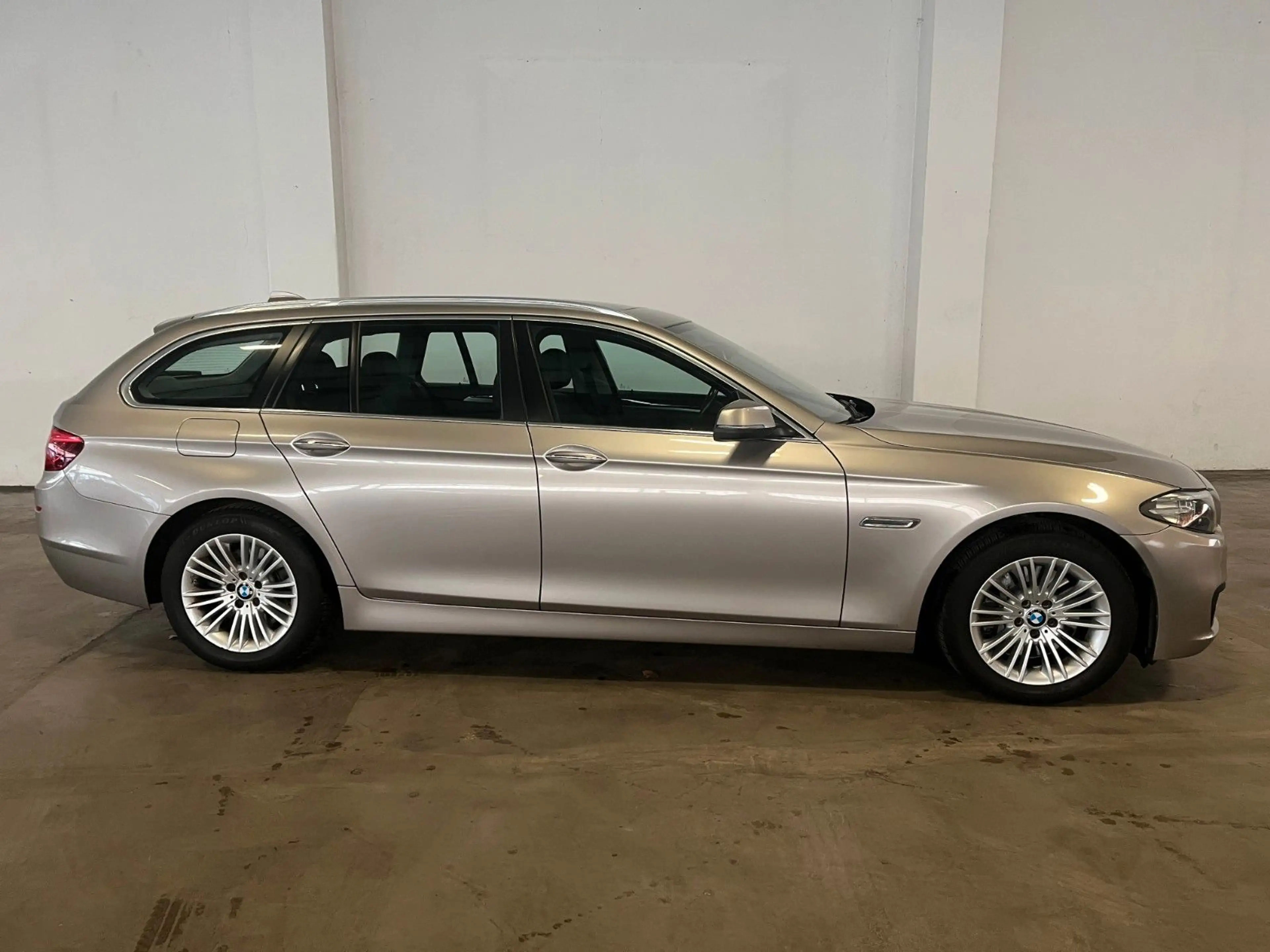 BMW 525 Baureihe 5 Touring 525d — photo 7