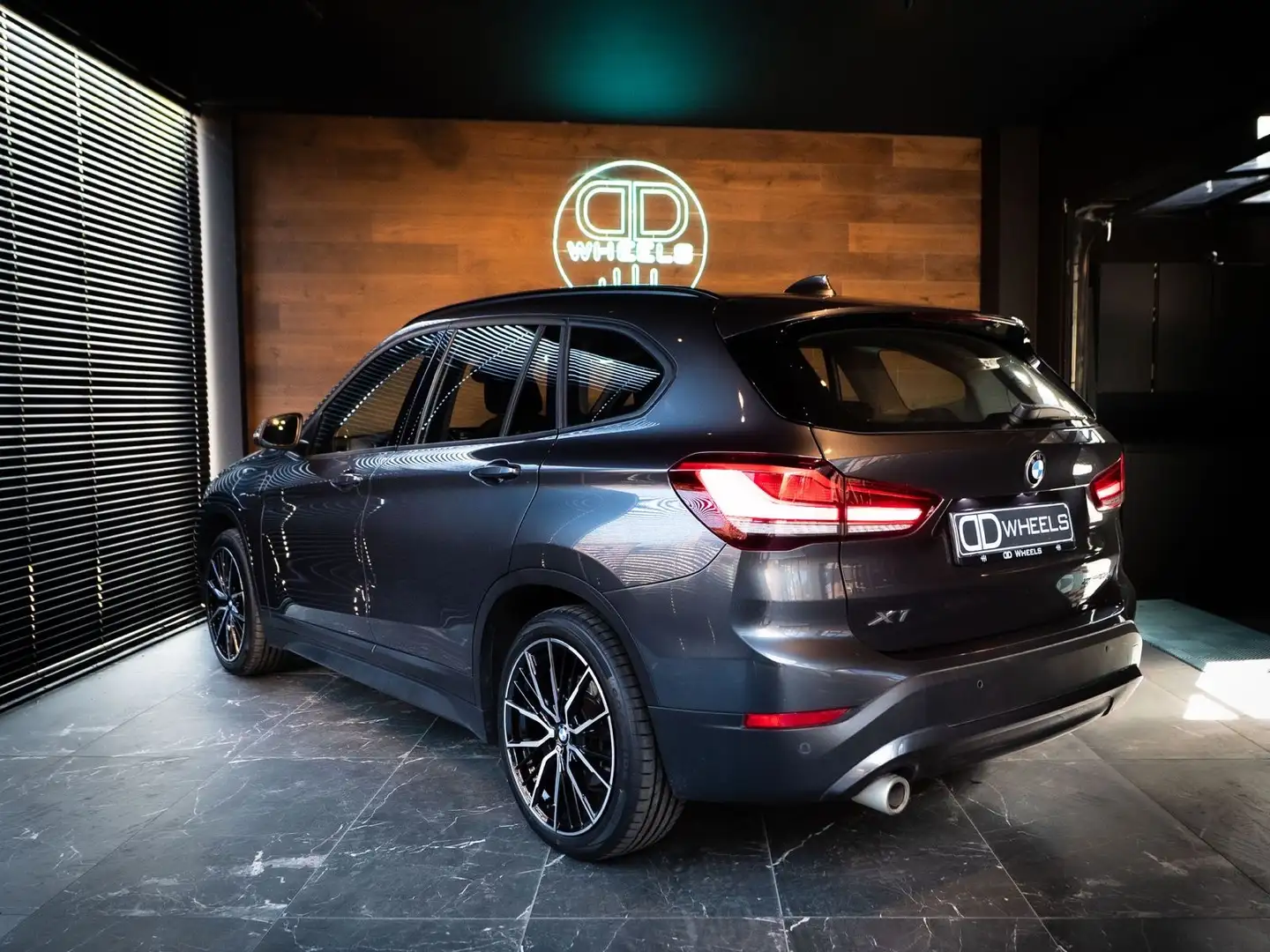 BMW X1 VOITURE BELGE / HYBRIDE / GARANTIE 12 MOIS Bleu - 2