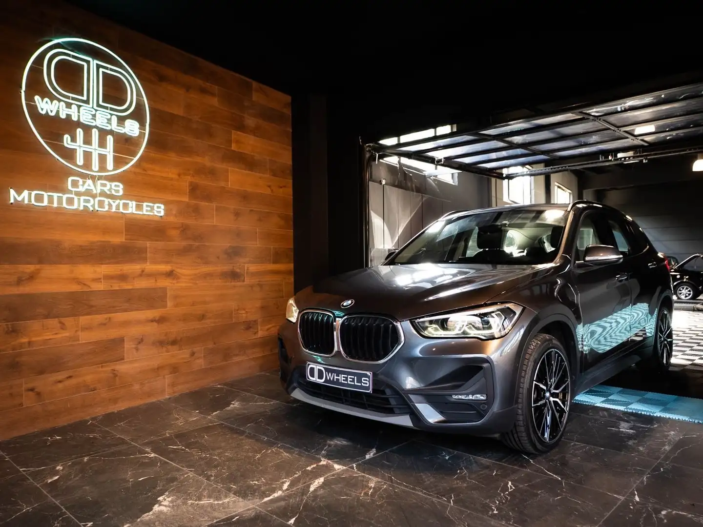 BMW X1 VOITURE BELGE / HYBRIDE / GARANTIE 12 MOIS Bleu - 1