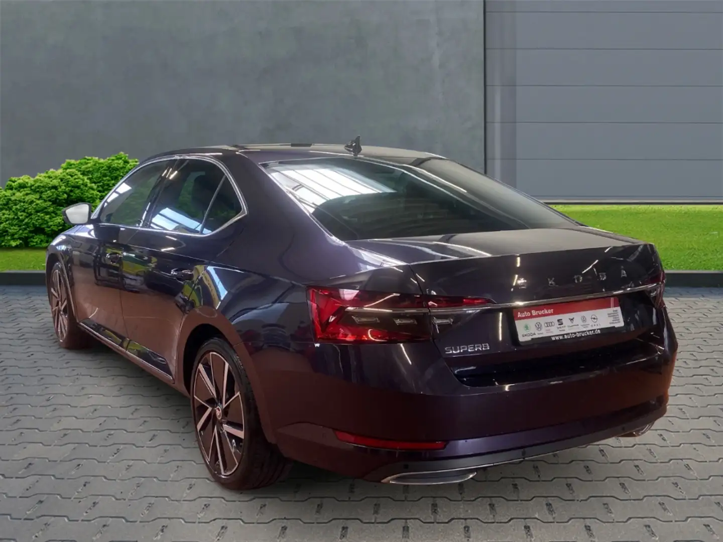 Skoda Superb L&K 1.5 TSI ACT+Anhängerkupplung+Navi+Alufelgen+LE Violett - 2