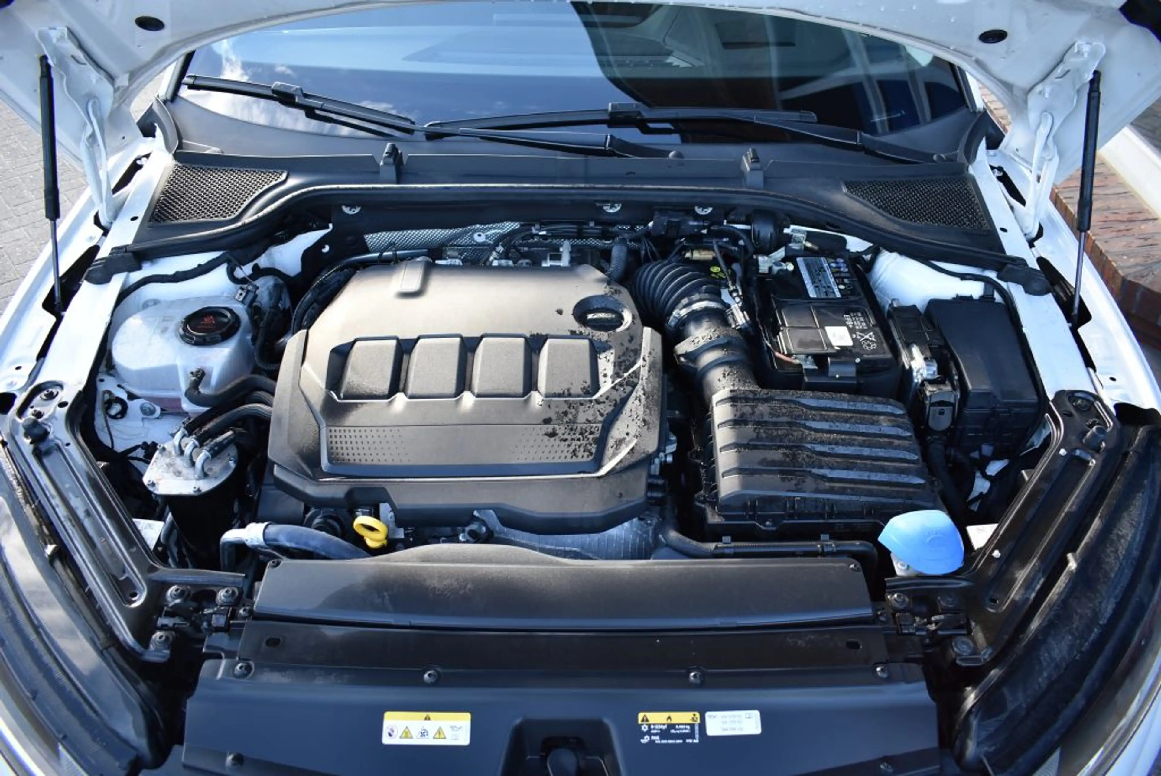 Skoda Octavia Combi 2.0 TDI Style Led-Scheinwerfer Navi Alu Klim — photo 9
