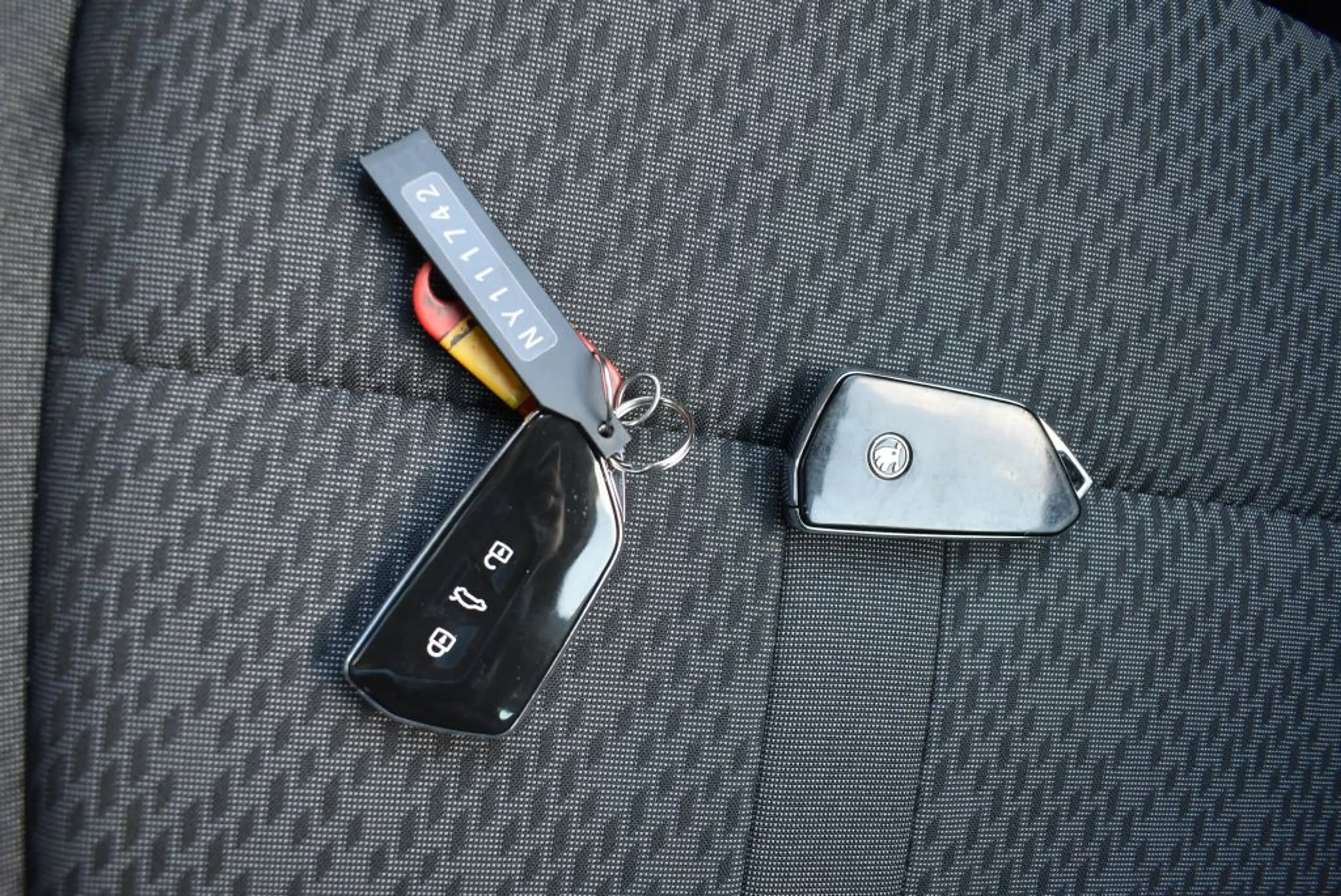 Skoda Octavia Combi 2.0 TDI Style Led-Scheinwerfer Navi Alu Klim — photo 12