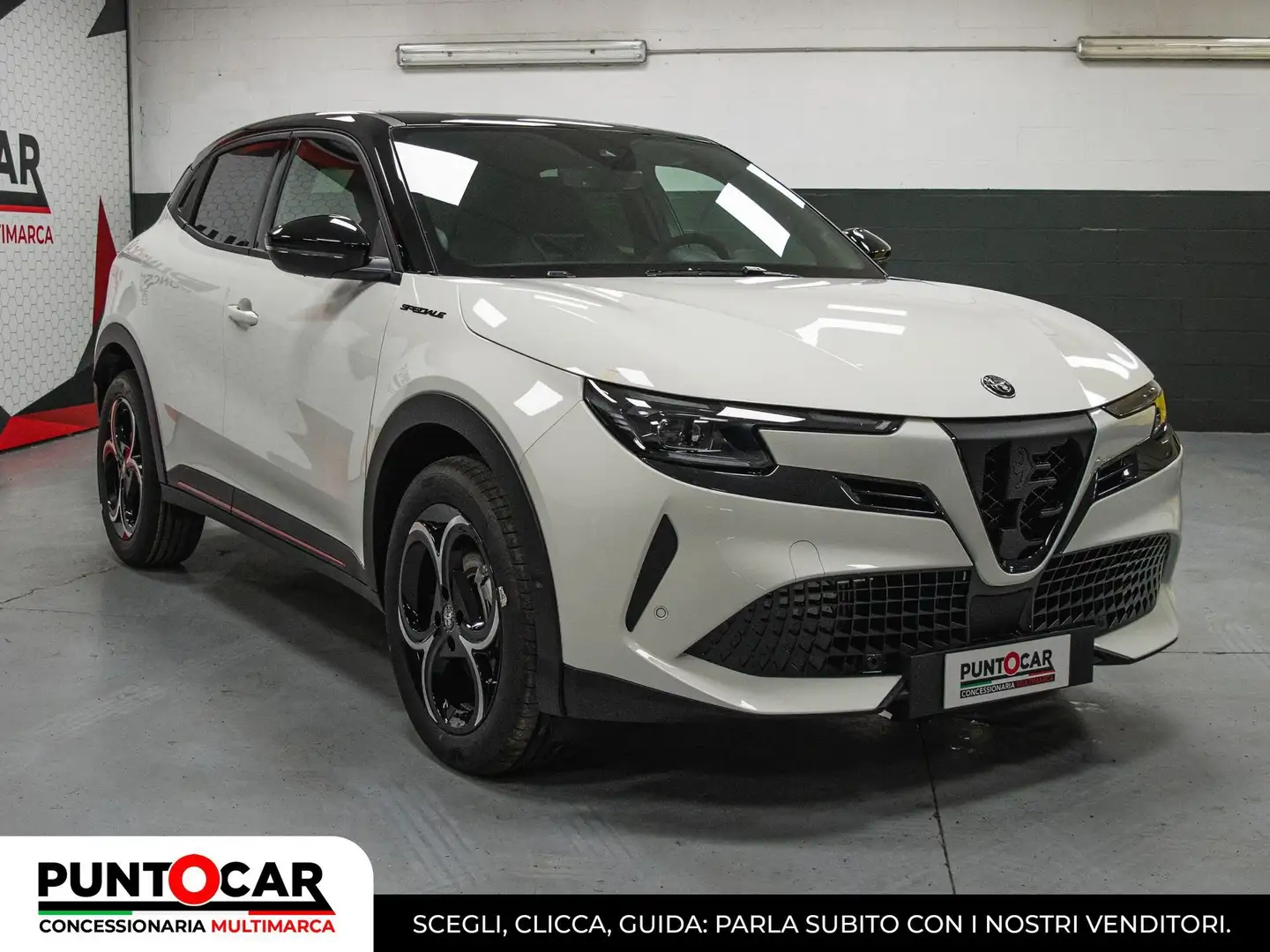 Alfa Romeo Junior 1.2 145 CV Hybrid eDCT6 Speciale PROMO FLEX Alb - 2