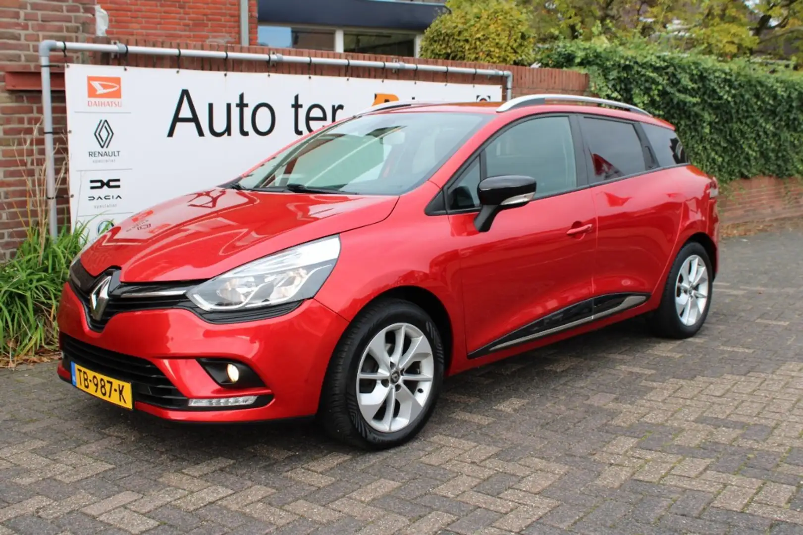 Renault Clio Estate TCe 120 pk Limited AUTOMAAT Rouge - 1