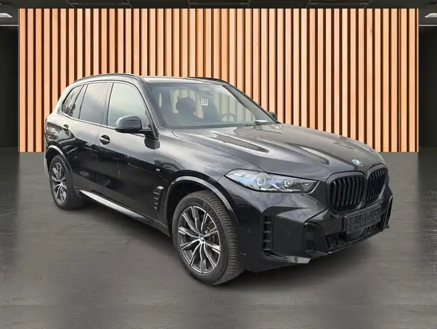 BMW X5 view 18