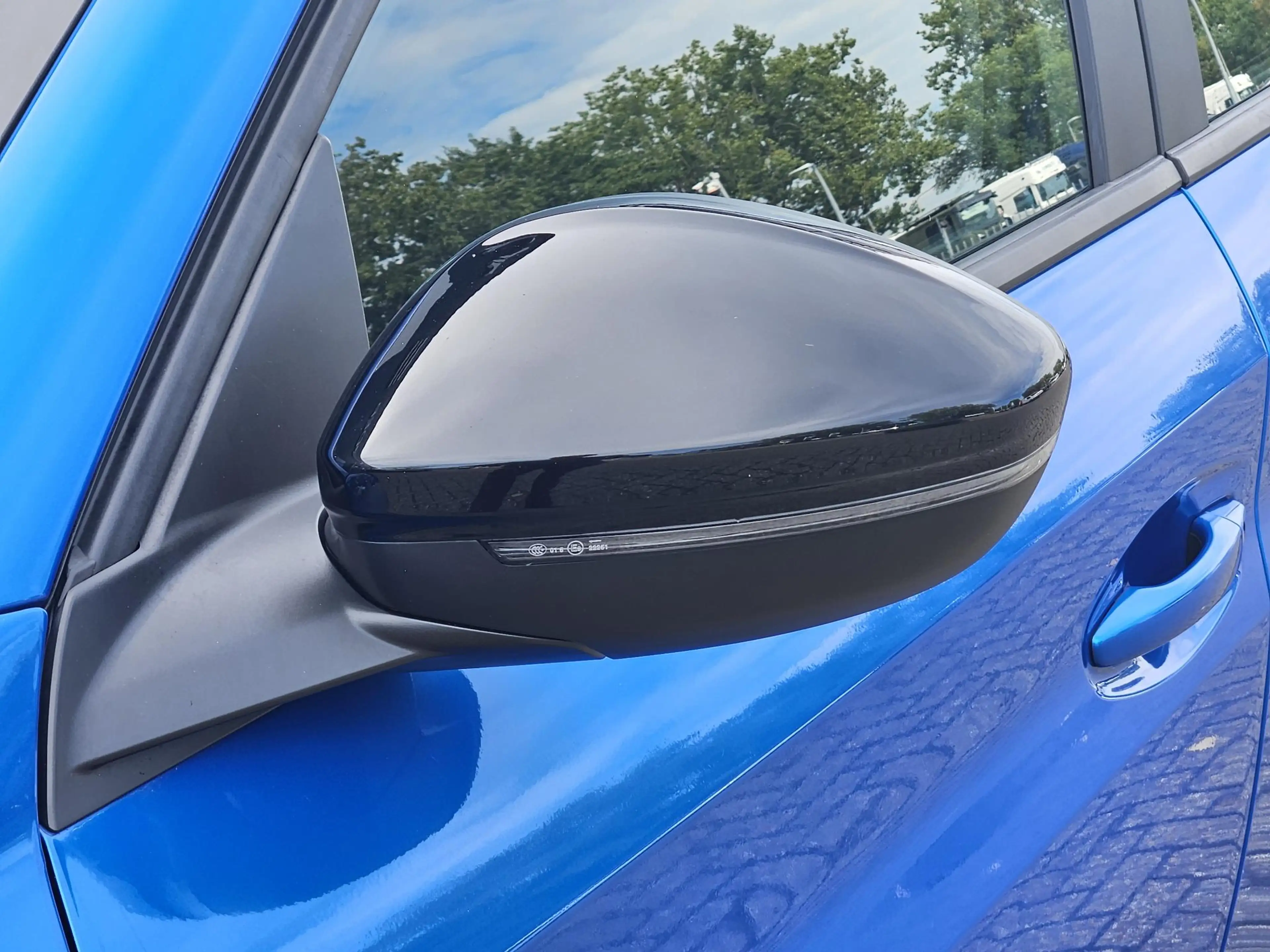 Peugeot e-208 EV Active Pack 50 kWh SOH 97.4% | Cruise Control | — photo 15