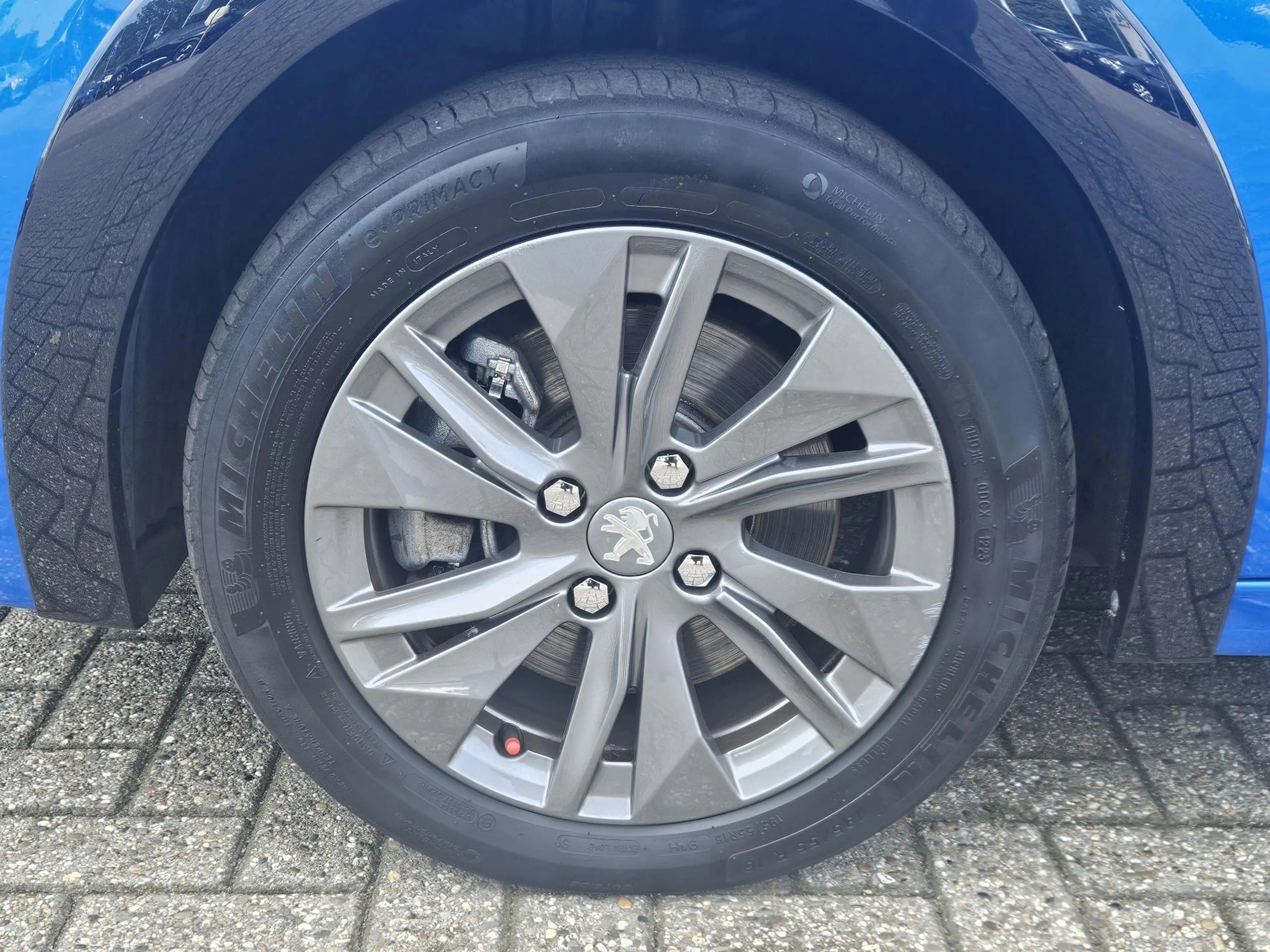 Peugeot e-208 EV Active Pack 50 kWh SOH 97.4% | Cruise Control | — photo 12
