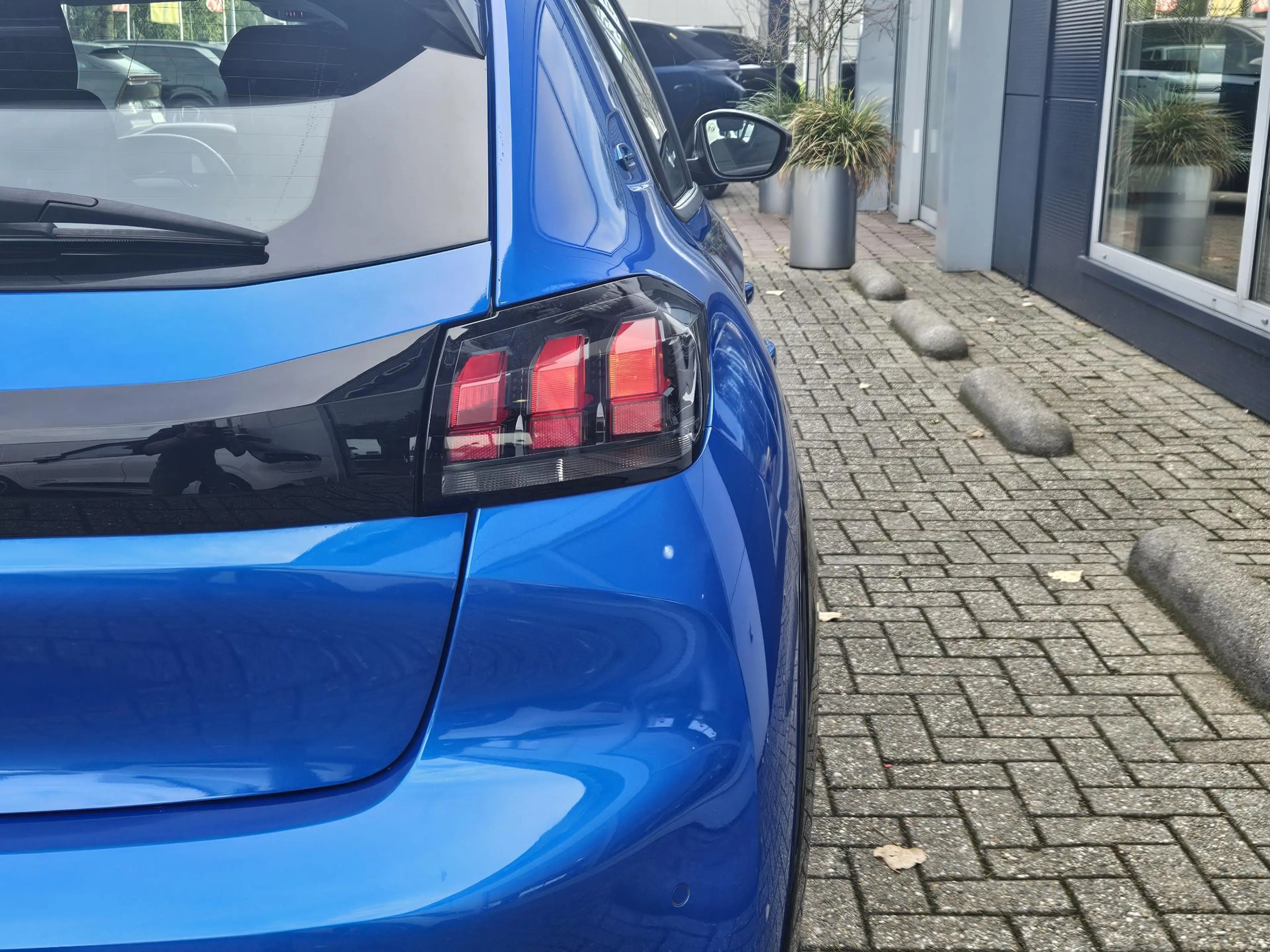 Peugeot e-208 EV Active Pack 50 kWh SOH 97.4% | Cruise Control | — photo 11