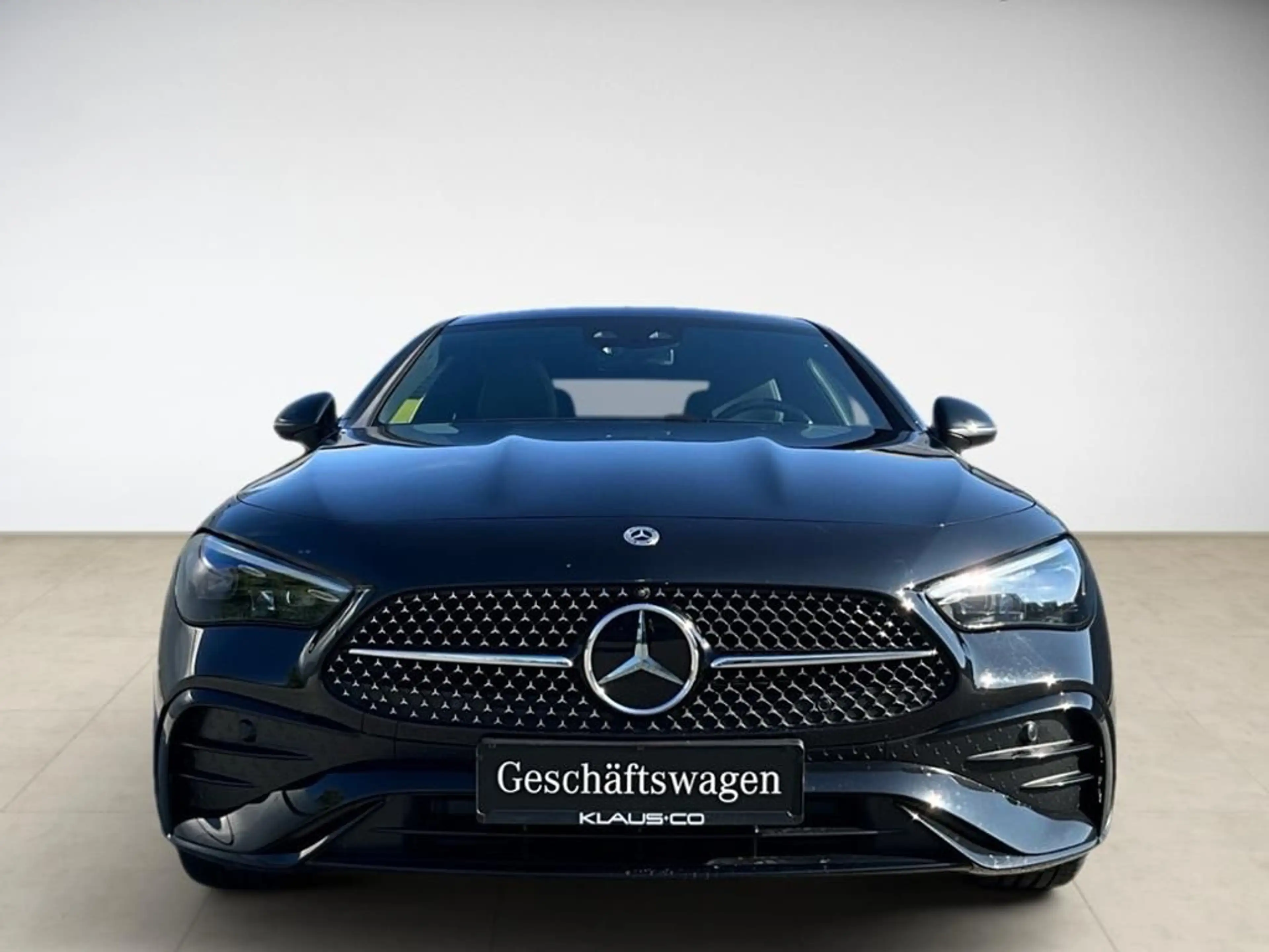 Mercedes-Benz CLE 300 e AMG Premium 360 ACC AHK AUT Kam. LED — photo 2