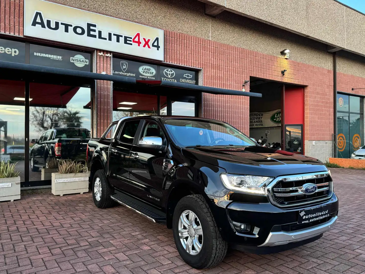 Ford Ranger 2.0 AUTOM IVA ESPOSTA GARANZIA FORD 2029 FULL Noir - 1