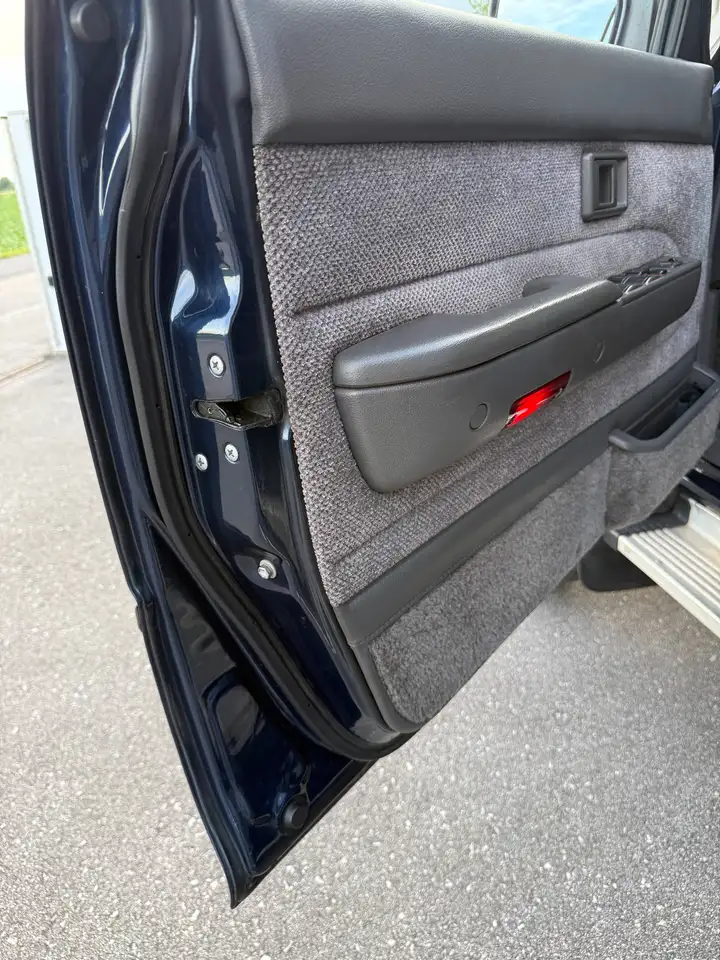 Toyota 4Runner 2,4 4WD TD, Rostfrei, Sensationeller Zustand, Rost, foto 8