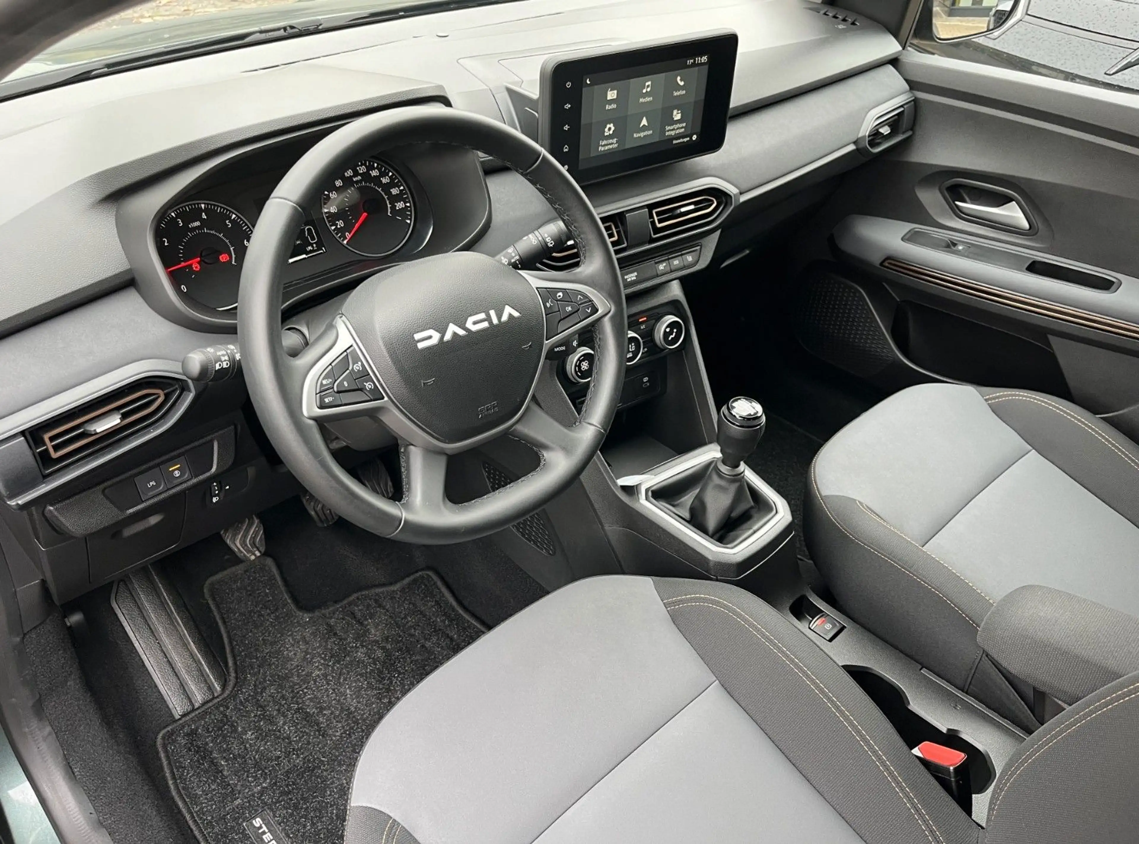 Dacia Sandero Stepway Extreme+ LPG - AHK Allw. Gar 1Hd — photo 10