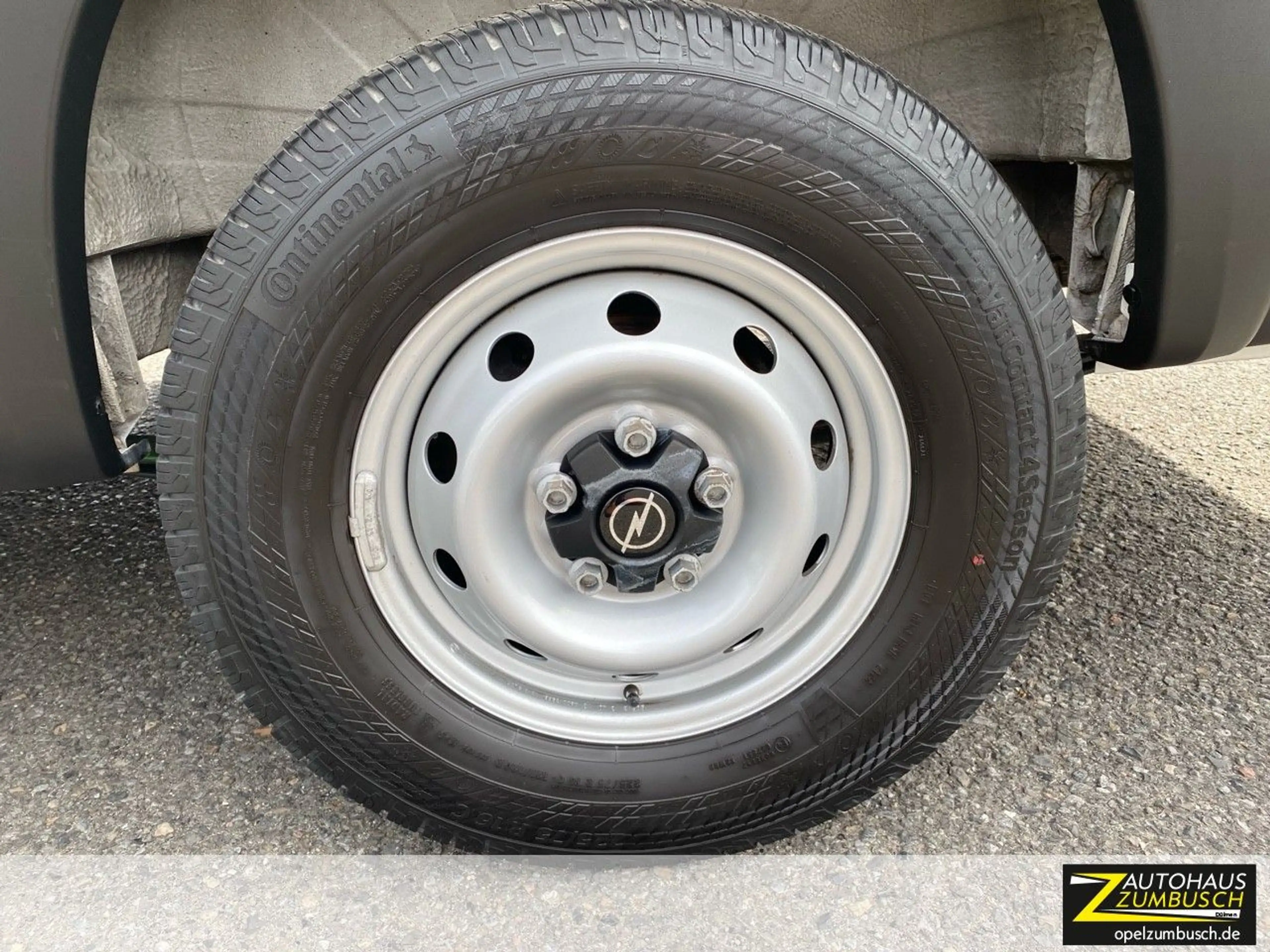Opel Movano 2.2 Blue-HDI 140 (3,5t verstÃrkt) L4H2 — photo 11